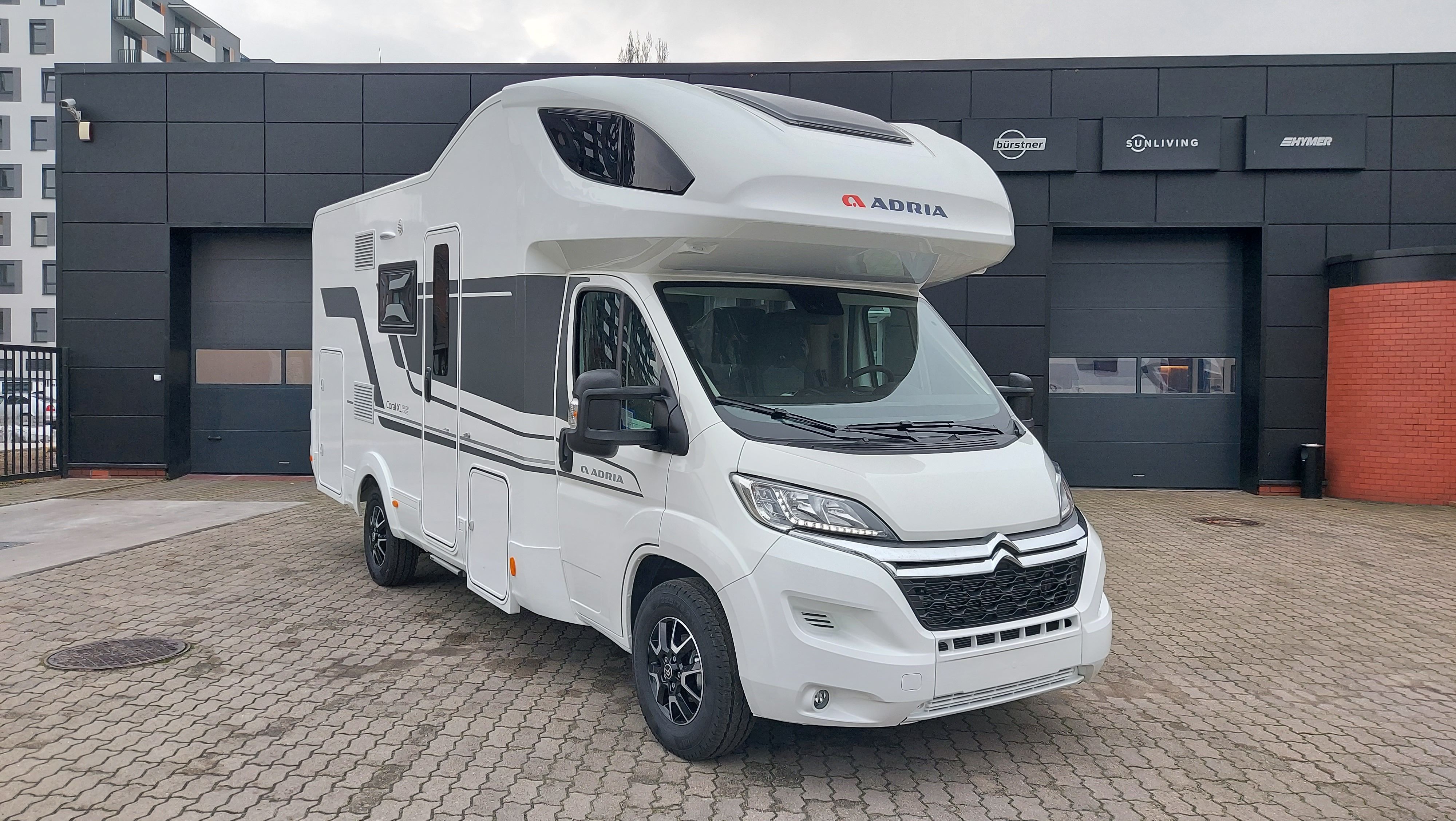 Adria Coral XL AXESS 600 DP - Alcove | Campiri.com