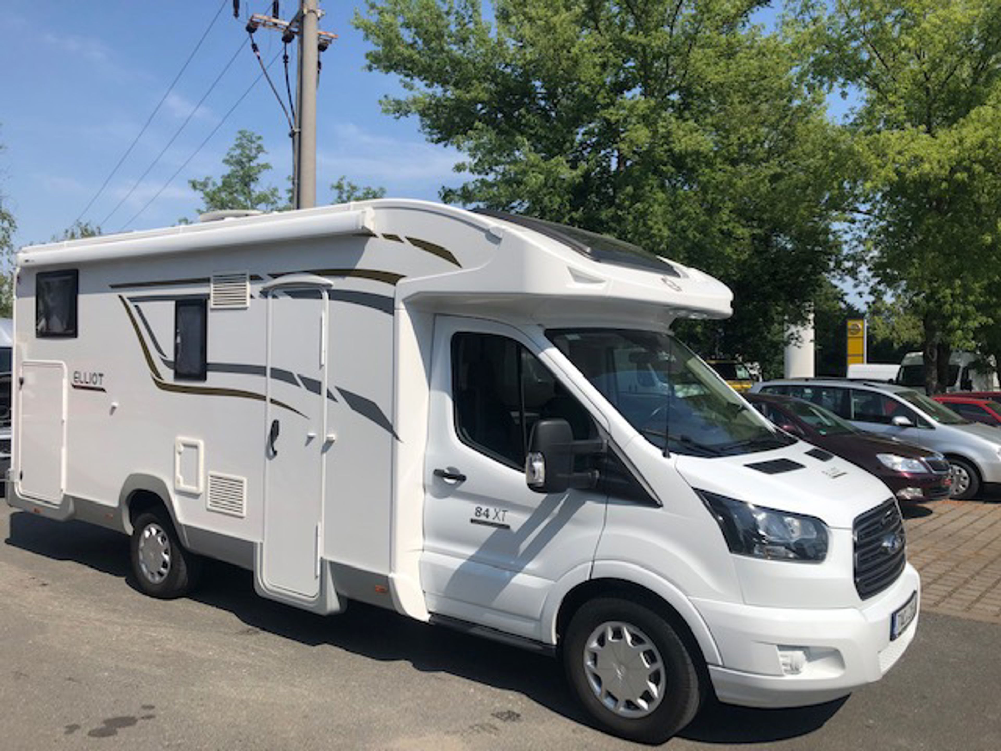 main caravan image