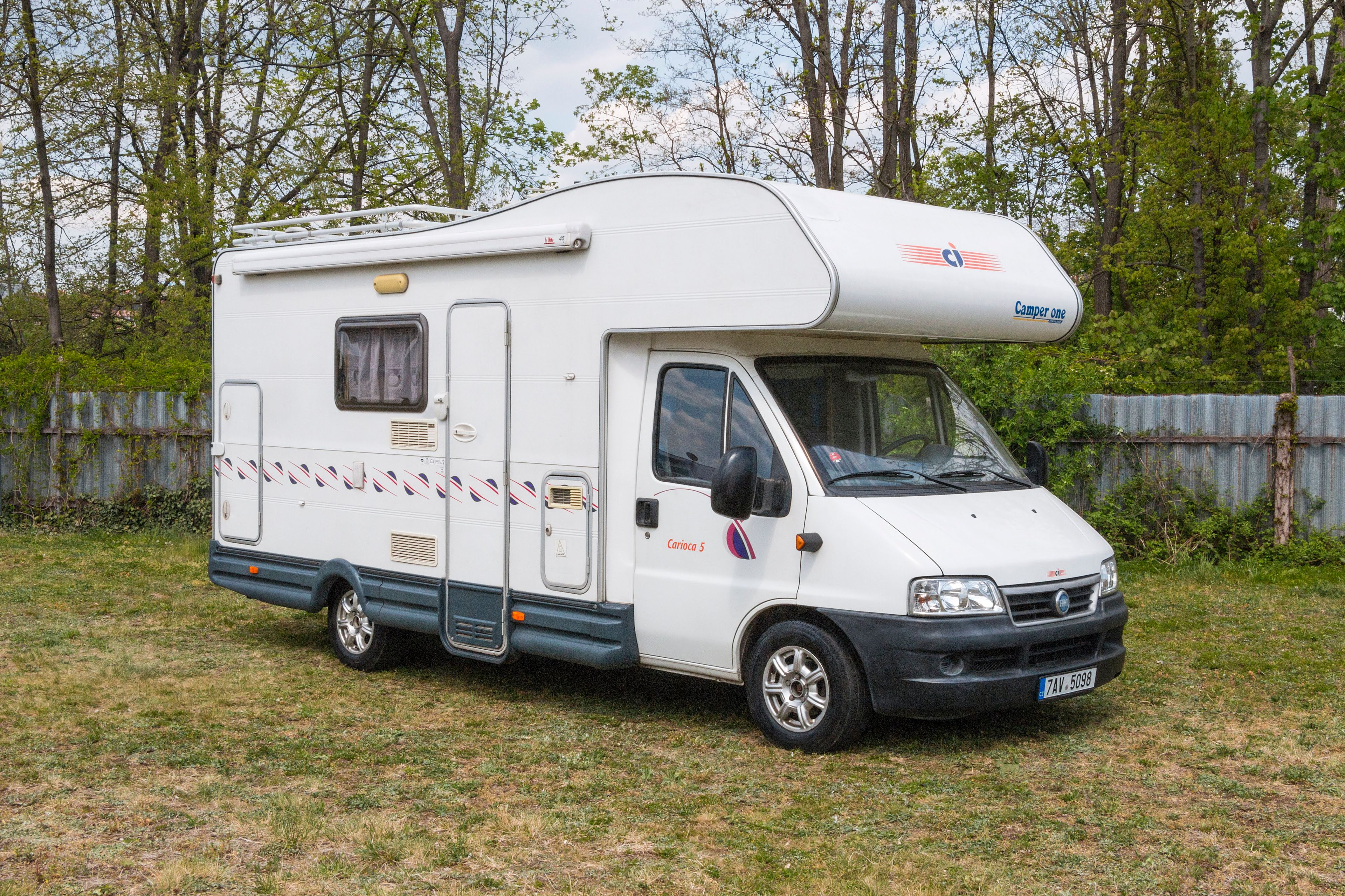main caravan image