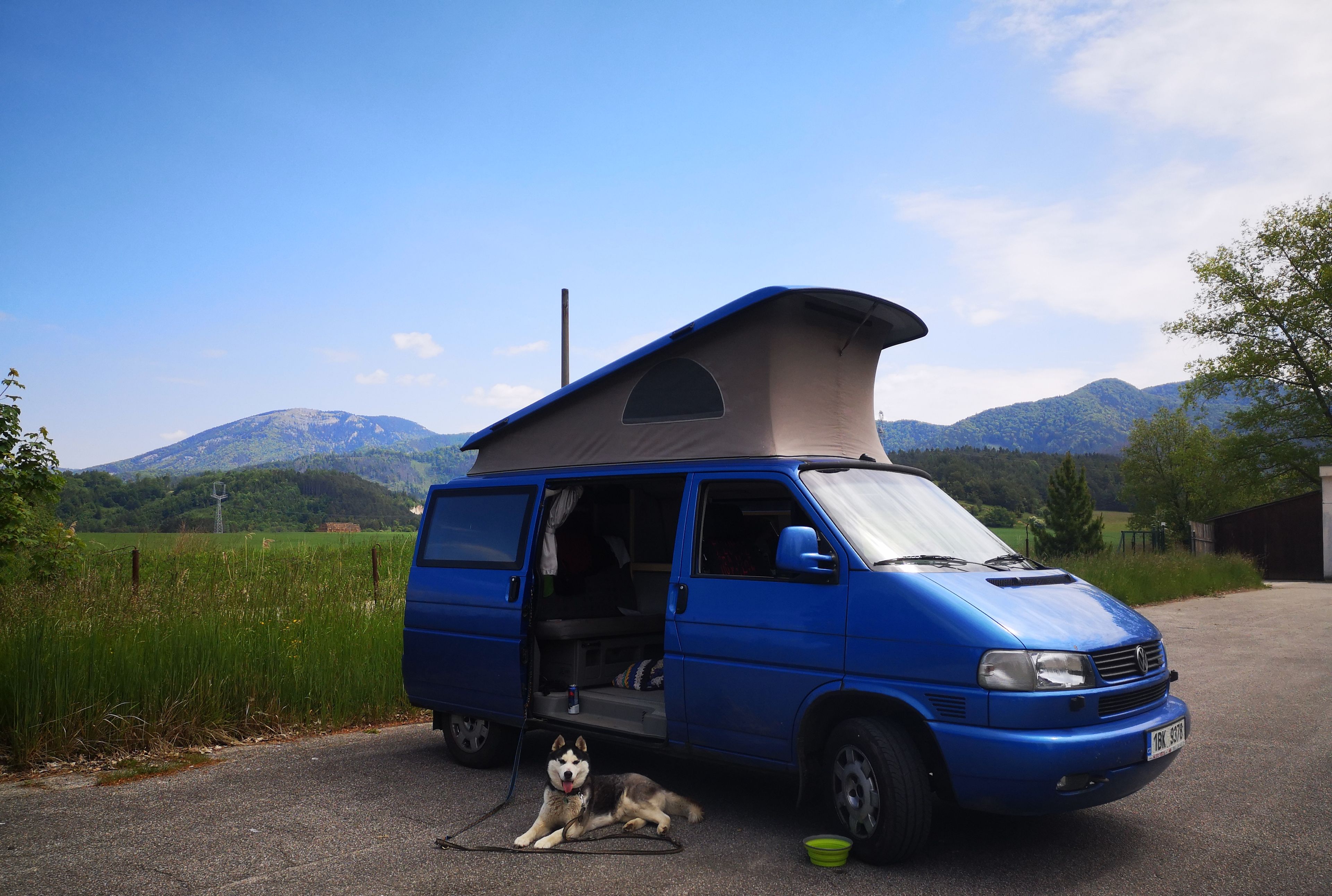 main caravan image