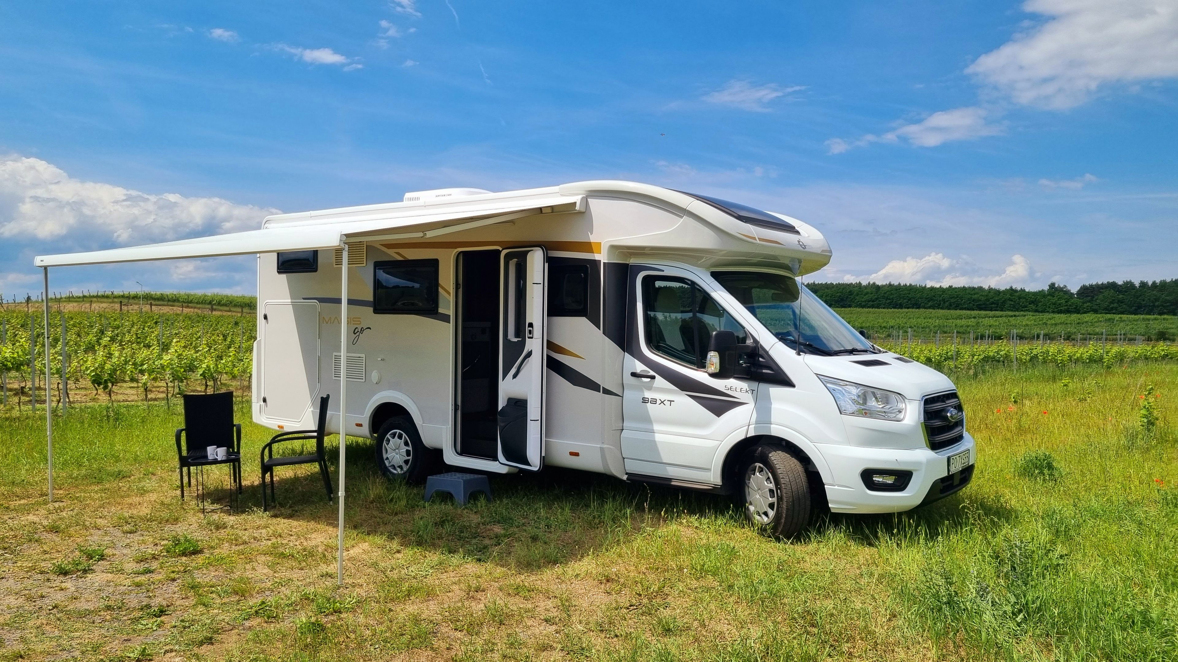 main caravan image