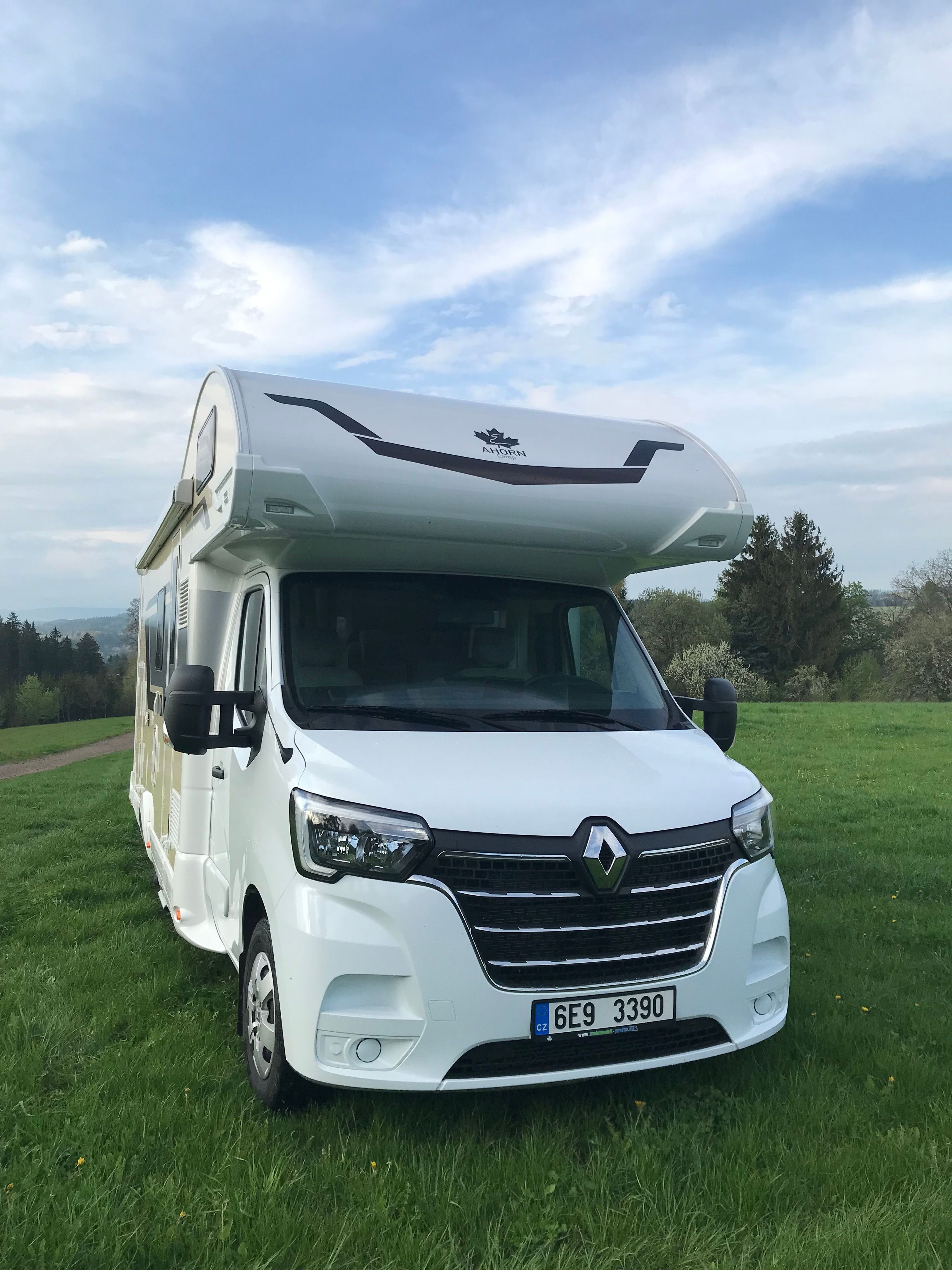 main caravan image
