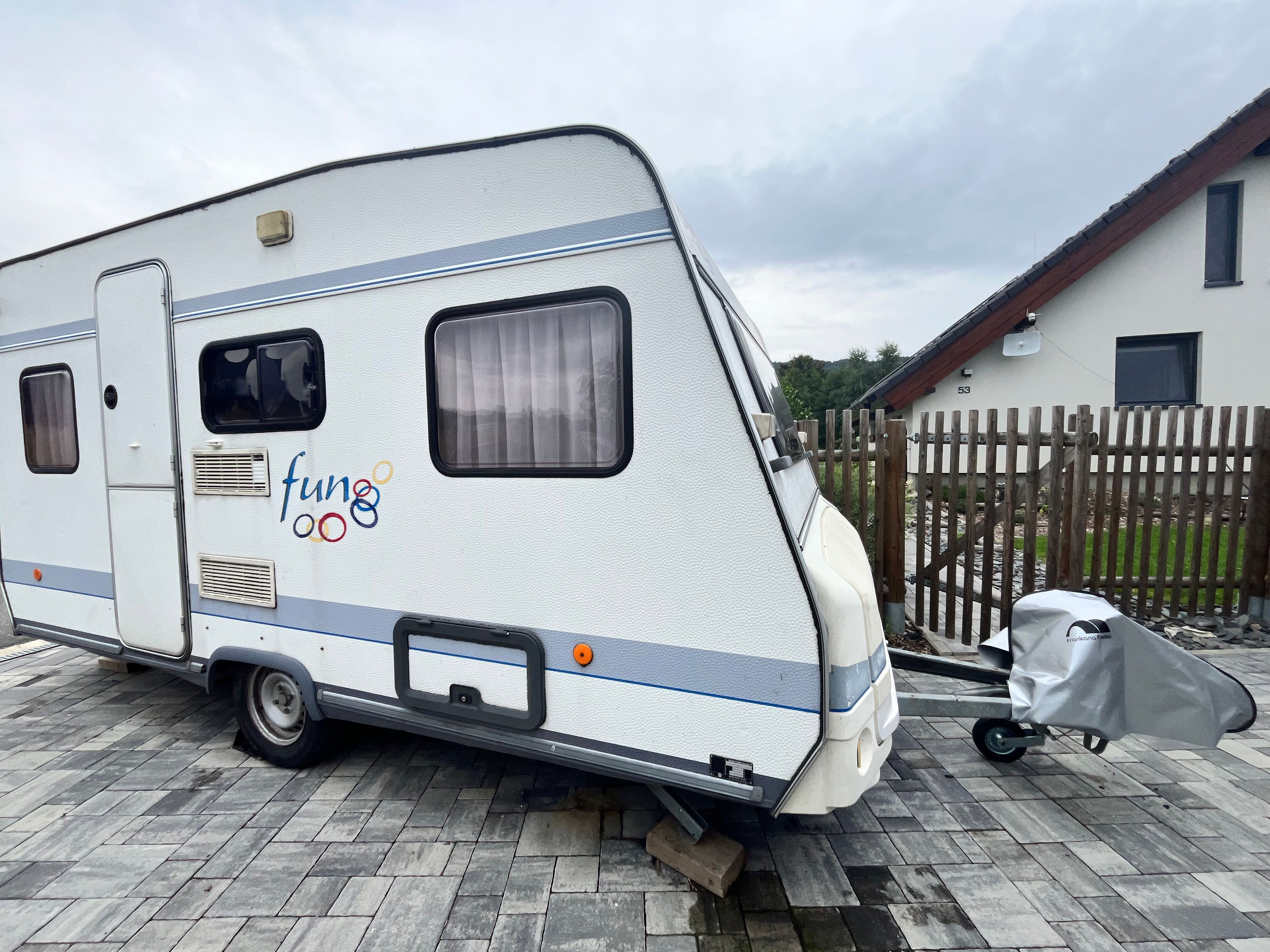 main caravan image