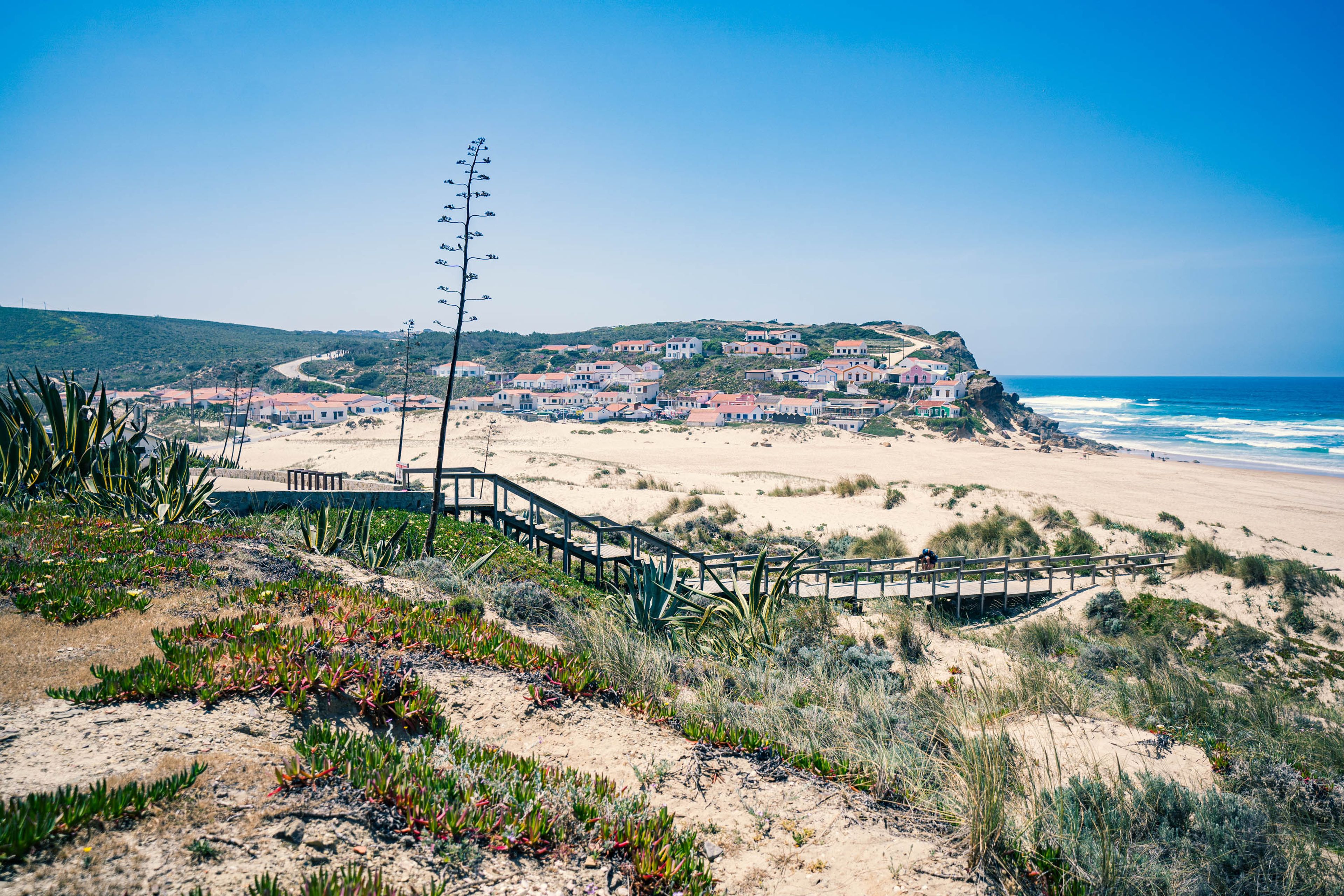 Praia de Monte Clerigo