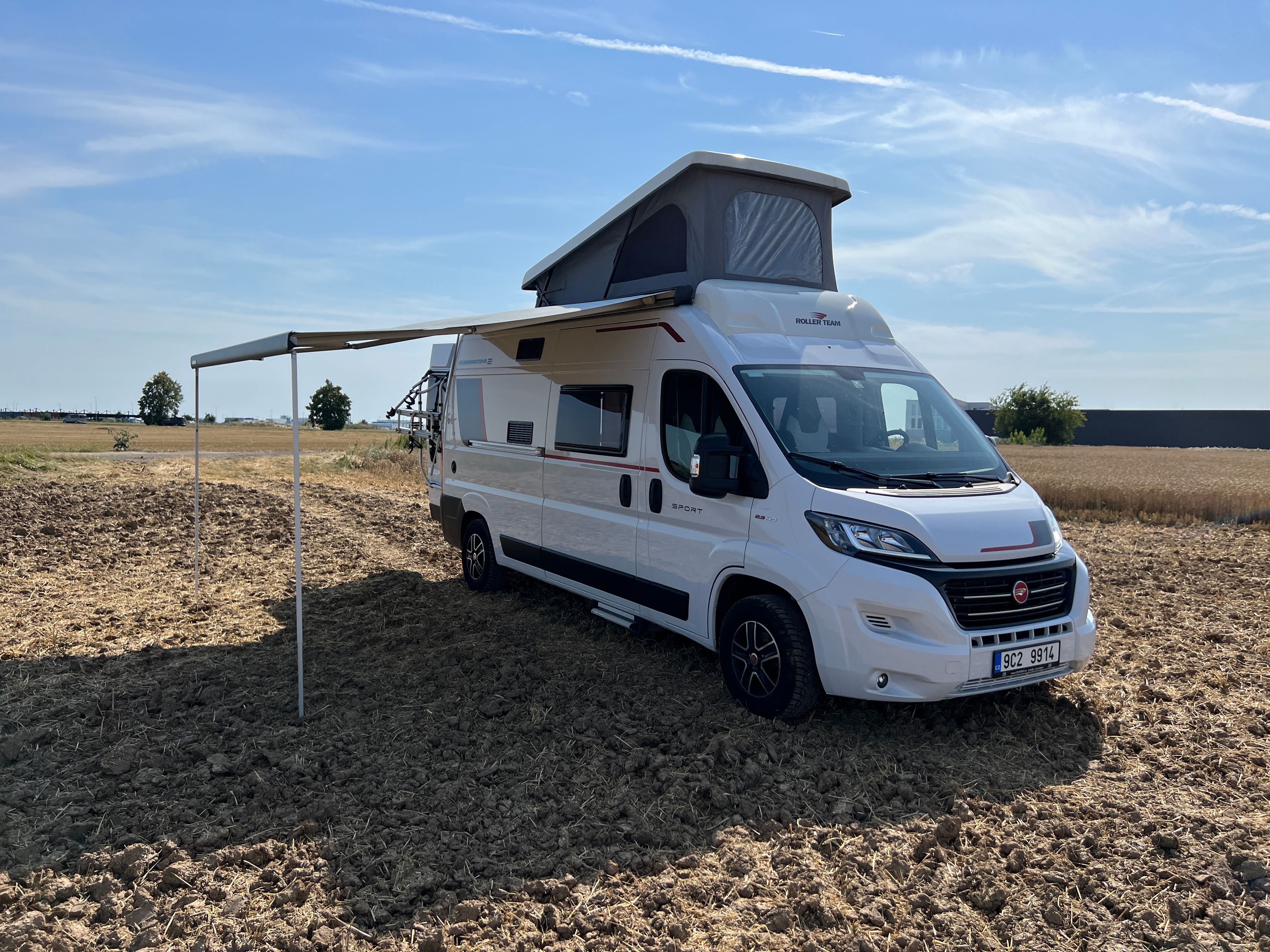 main caravan image
