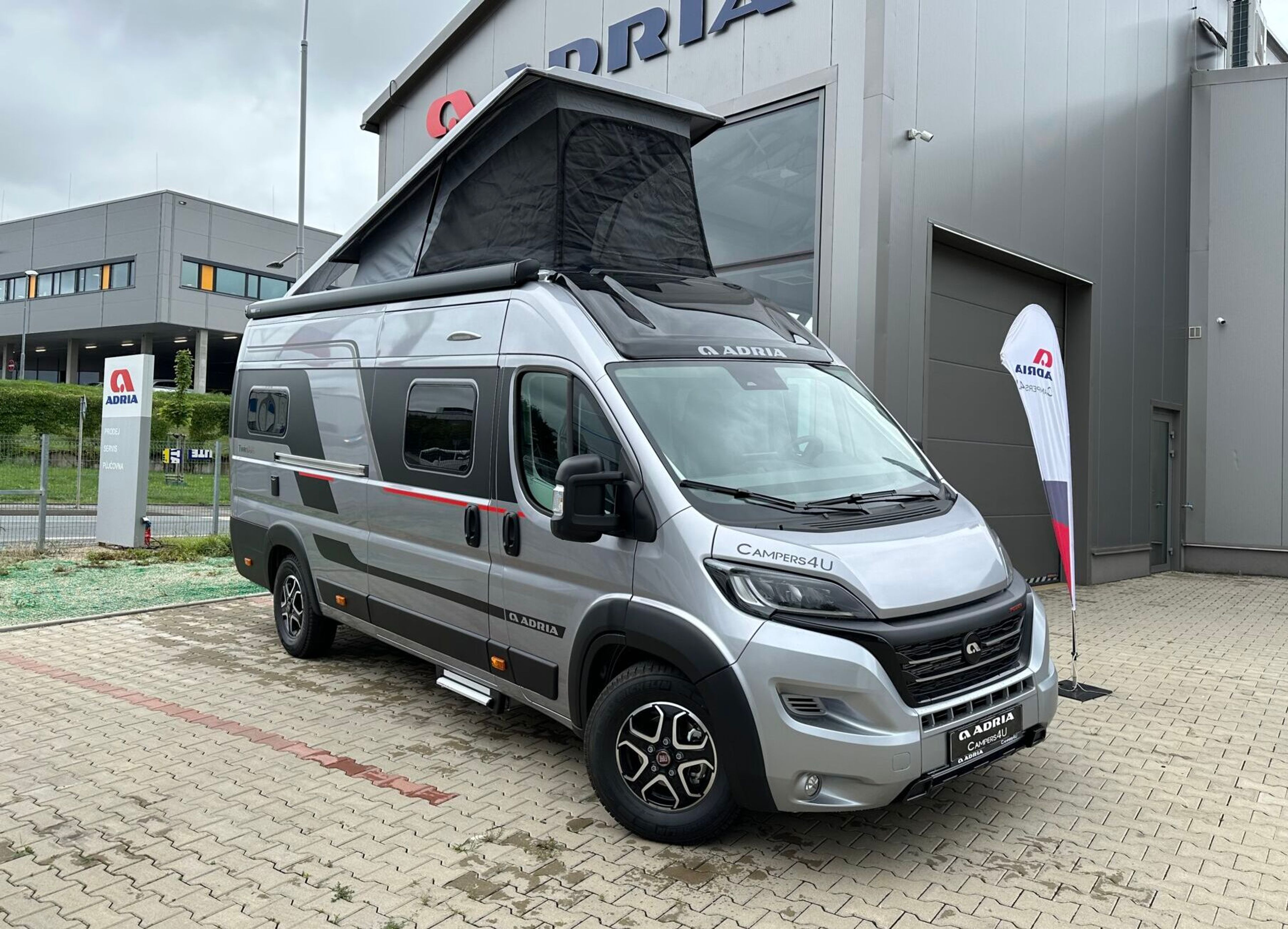 main caravan image