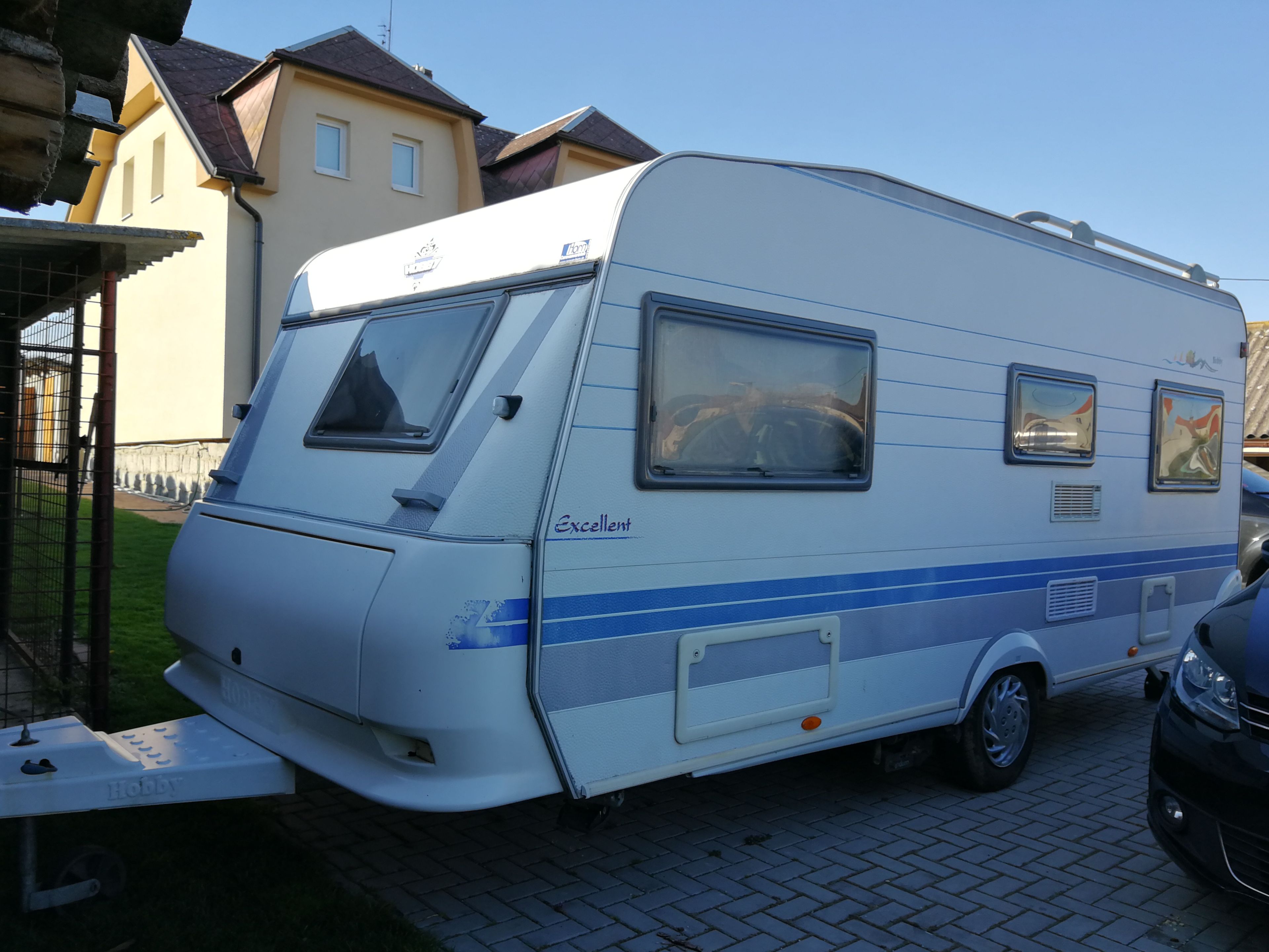 main caravan image