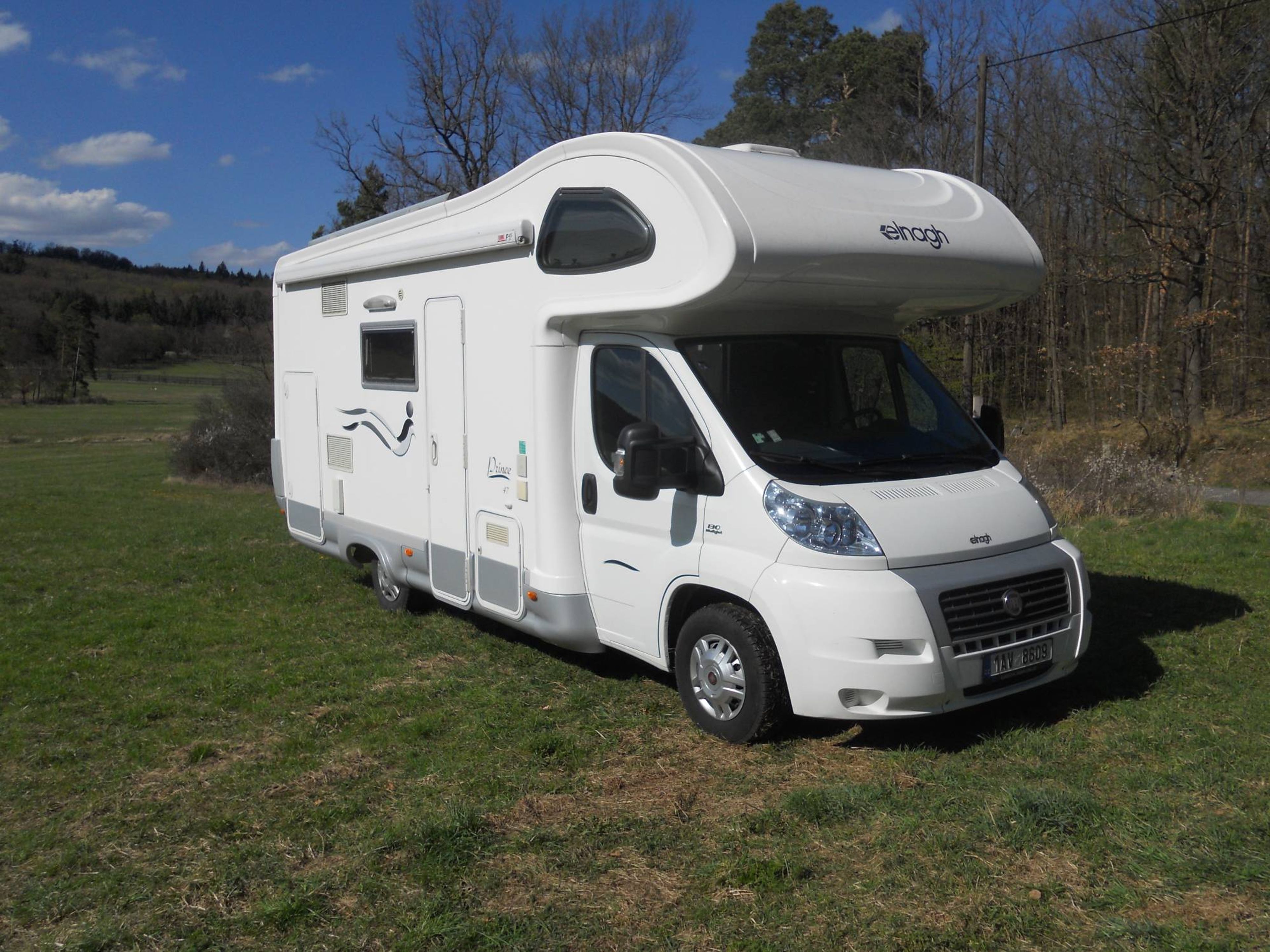 main caravan image