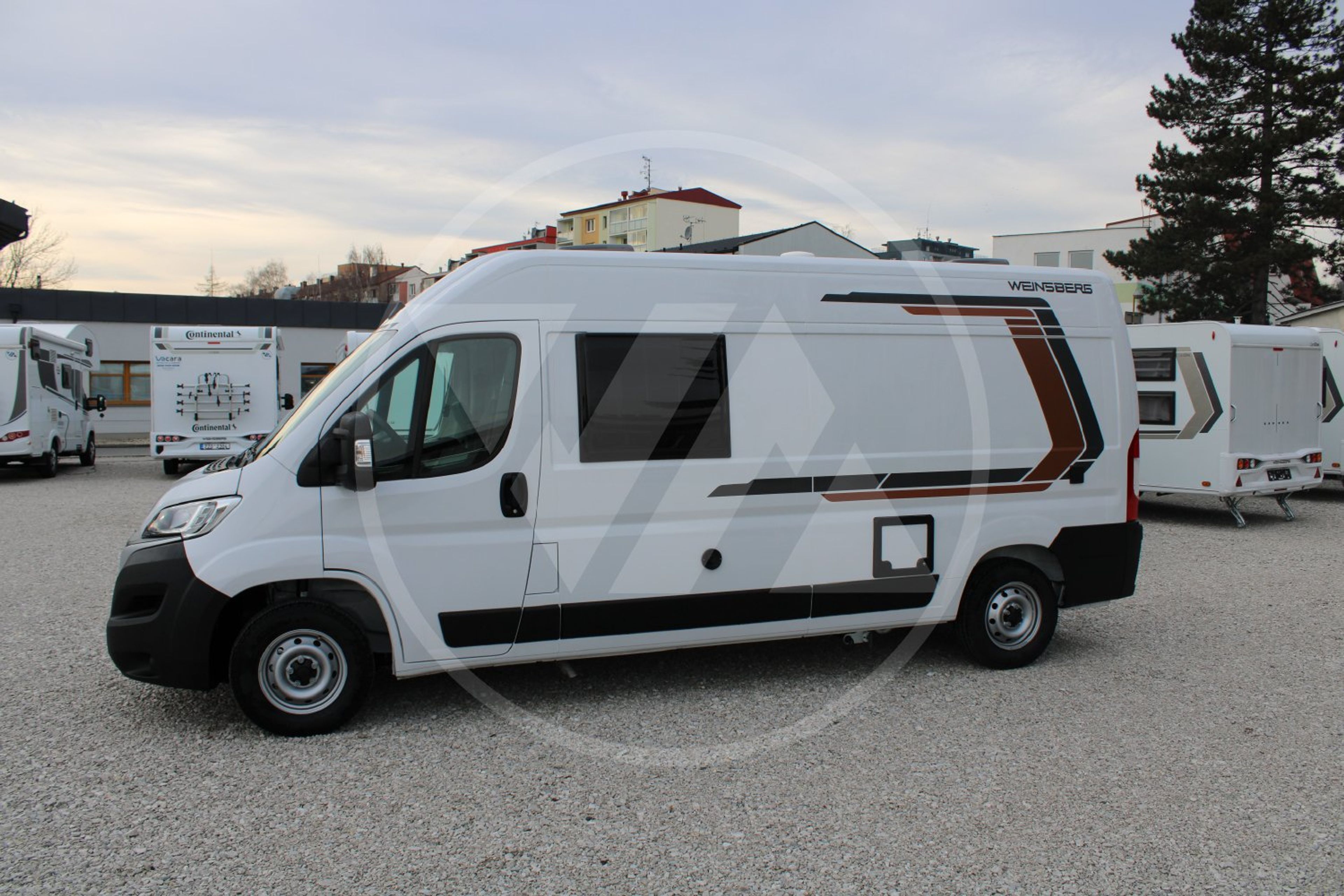 main caravan image