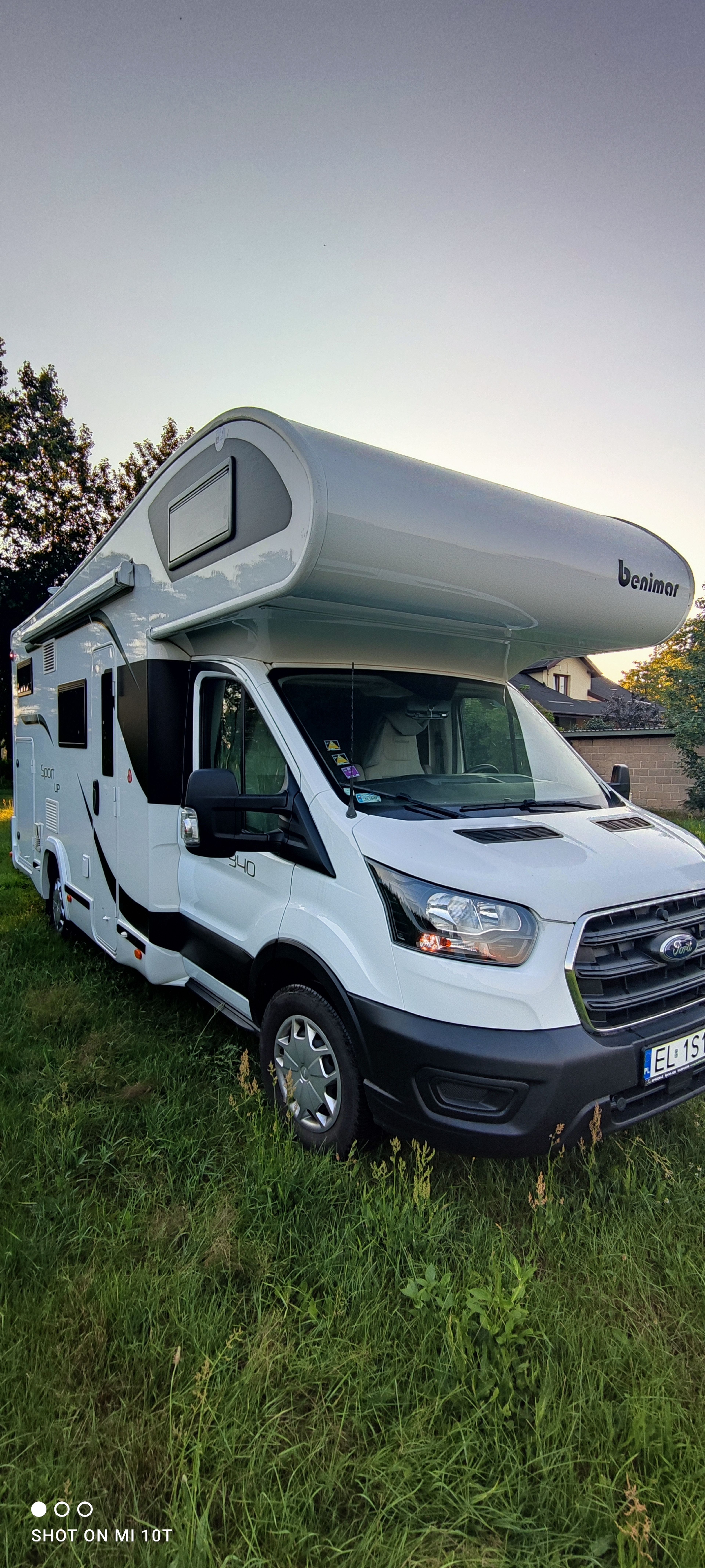 main caravan image