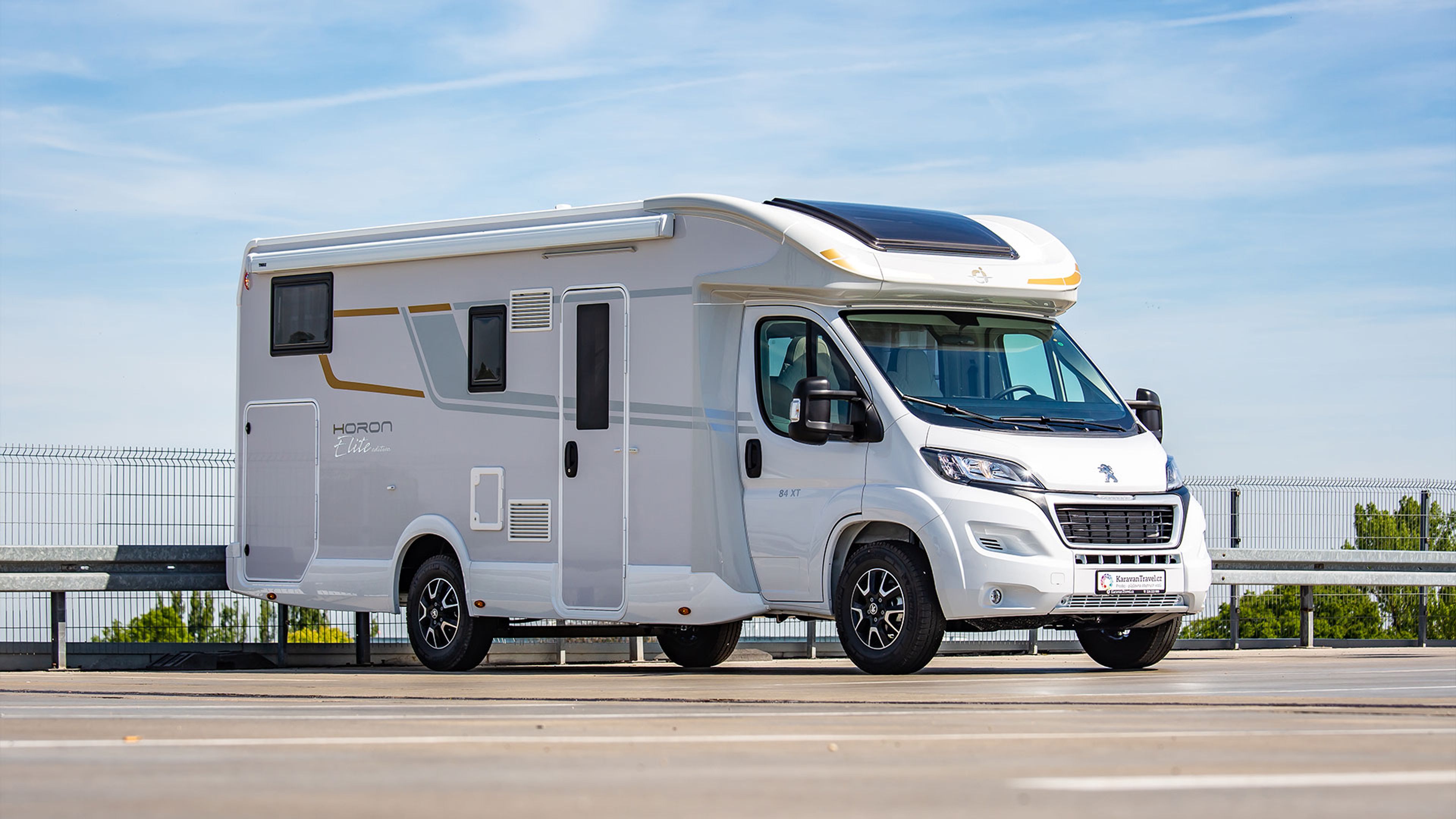 main caravan image