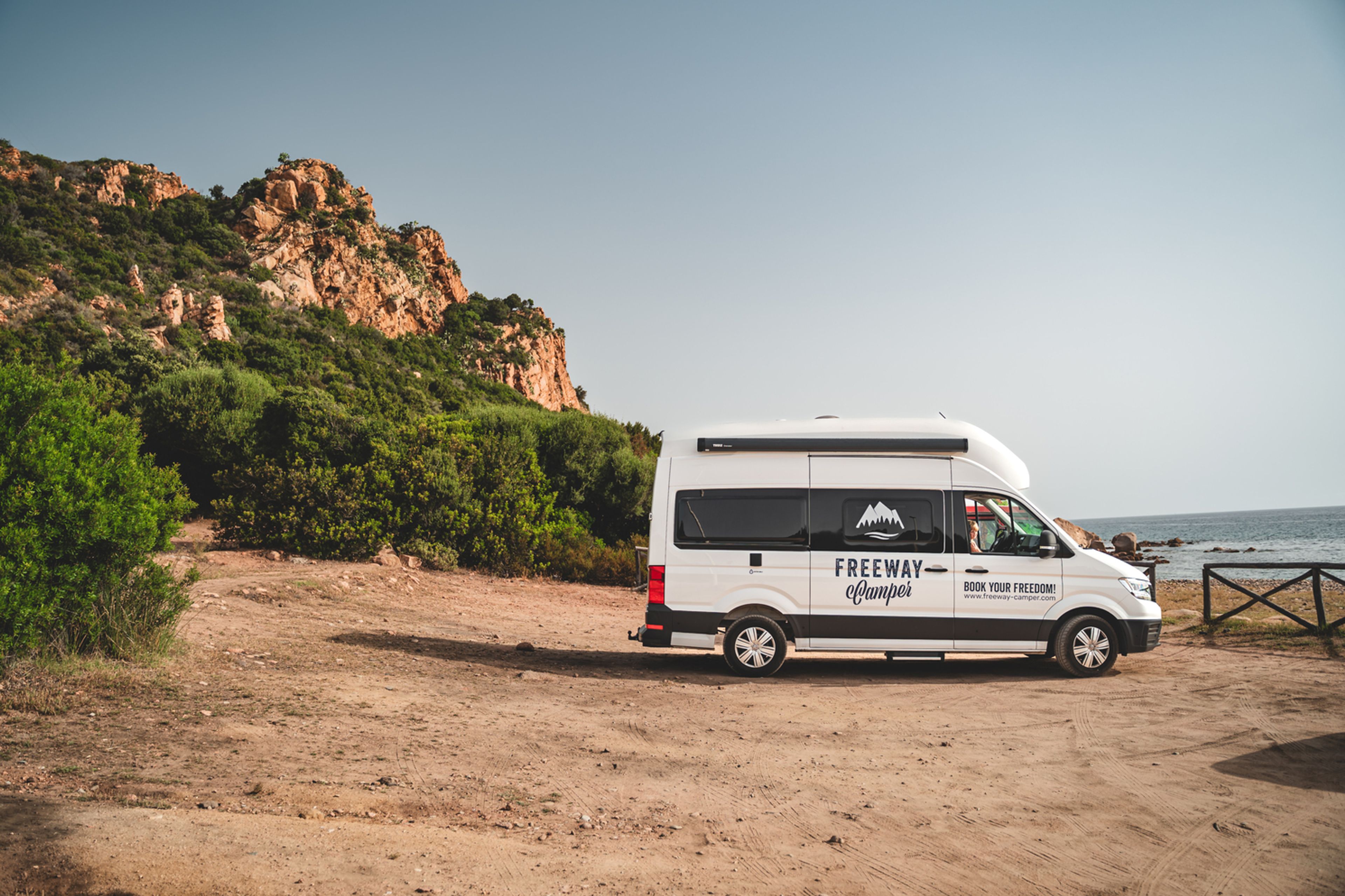 Korsika im VW Grand California Wohnmobil am Meer