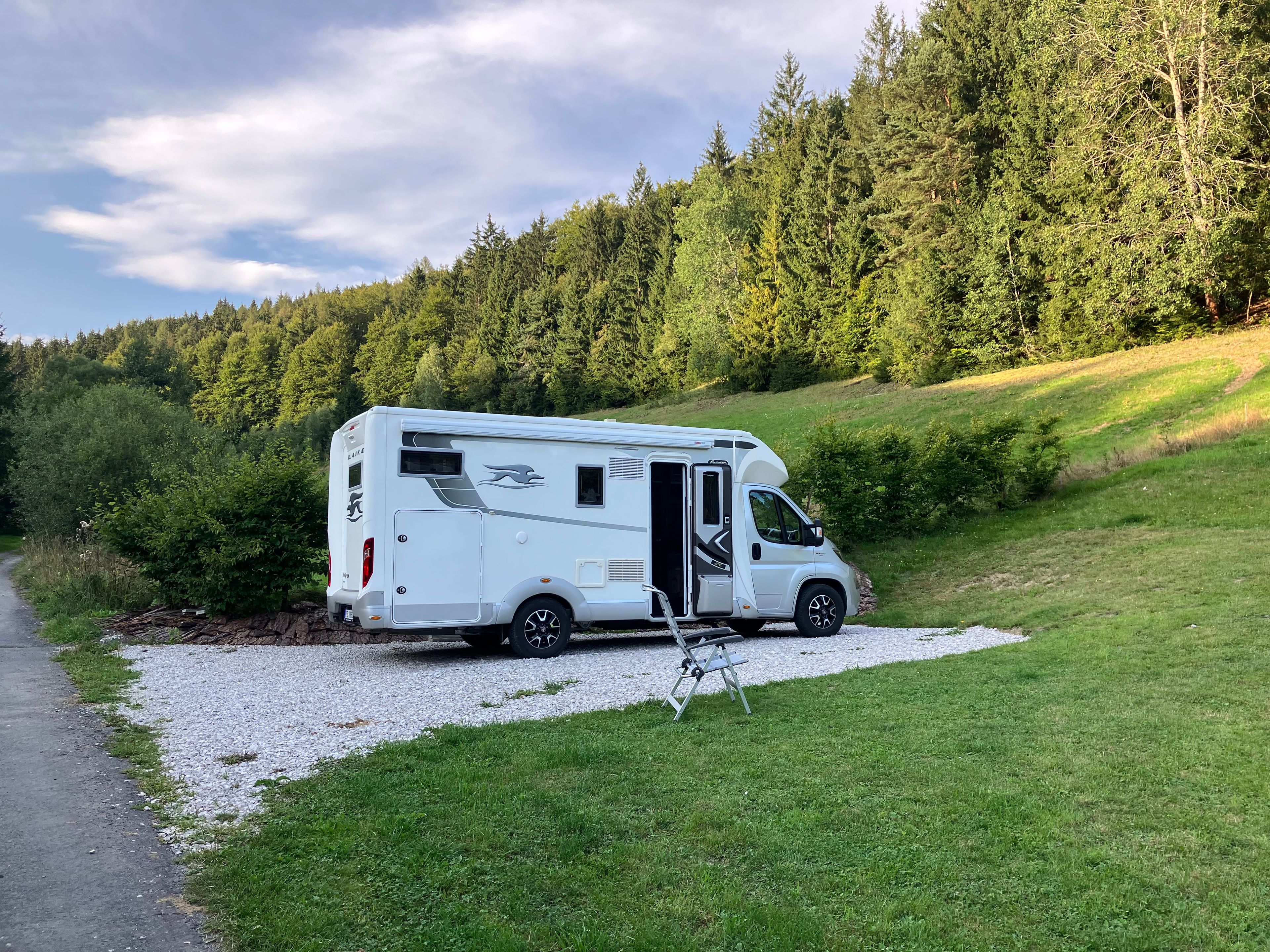 main caravan image