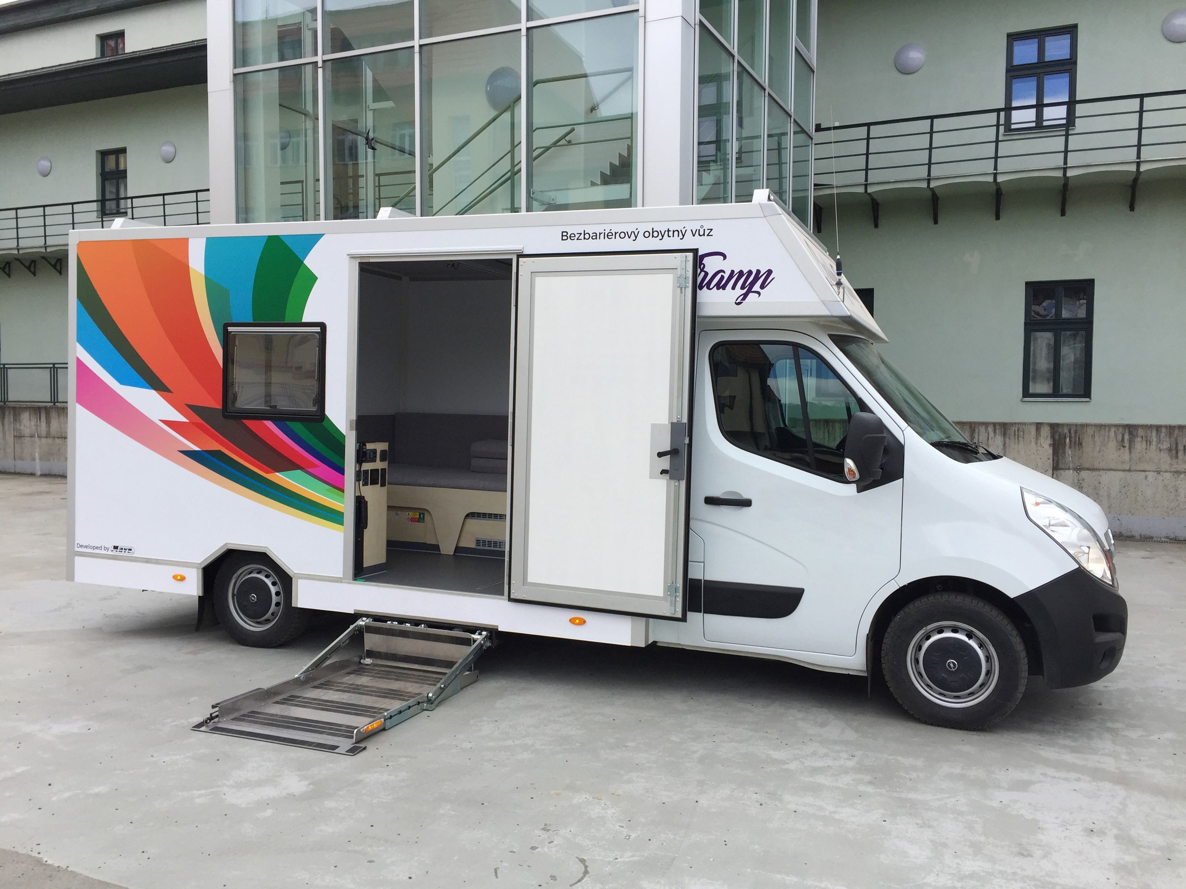 main caravan image