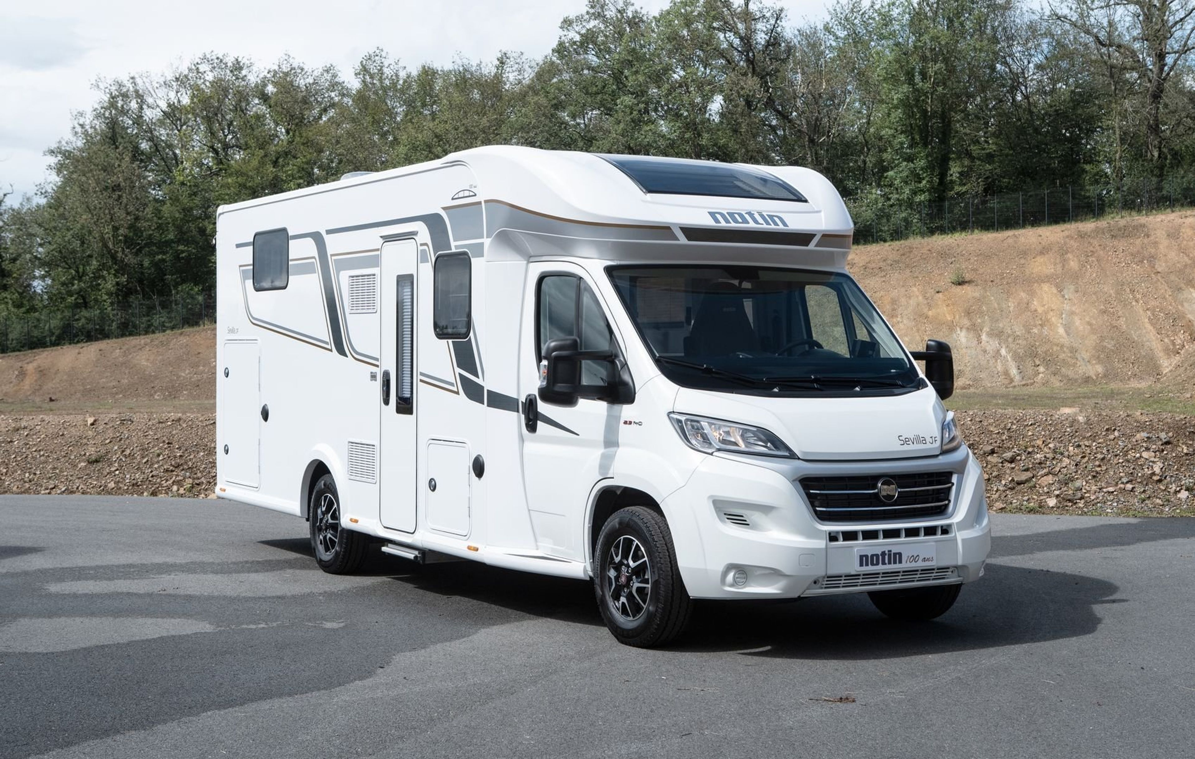 main caravan image