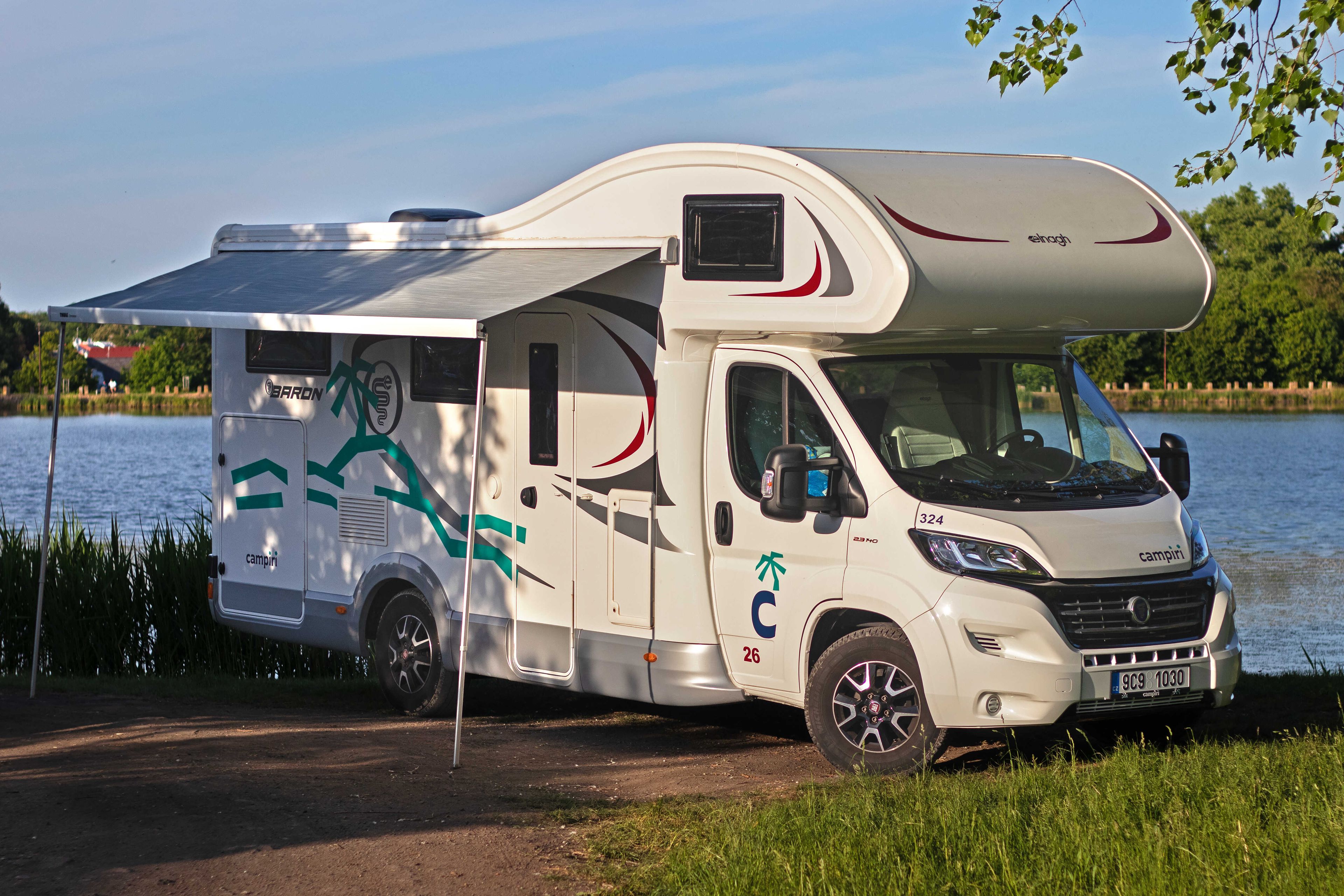 main caravan image