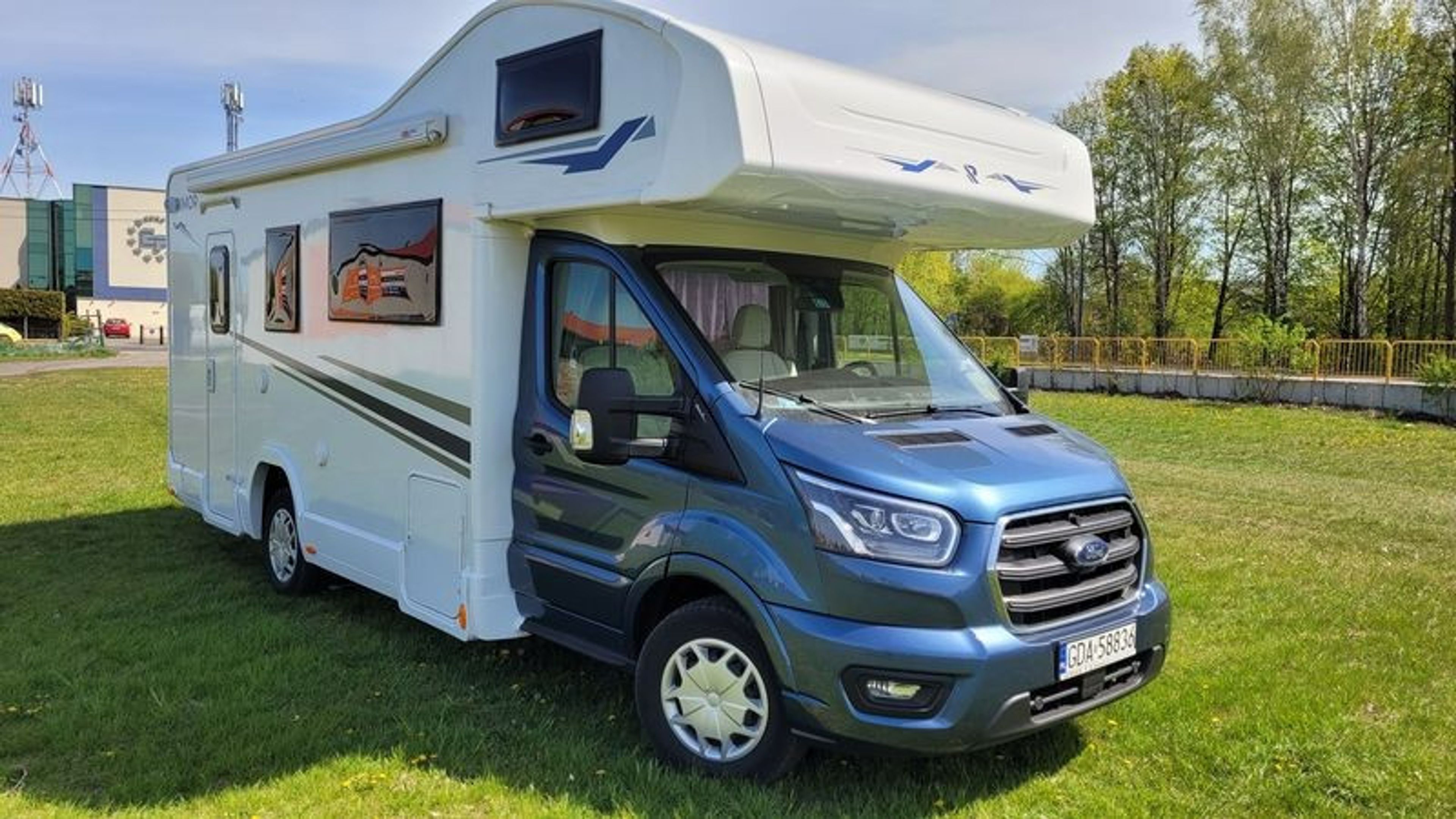main caravan image