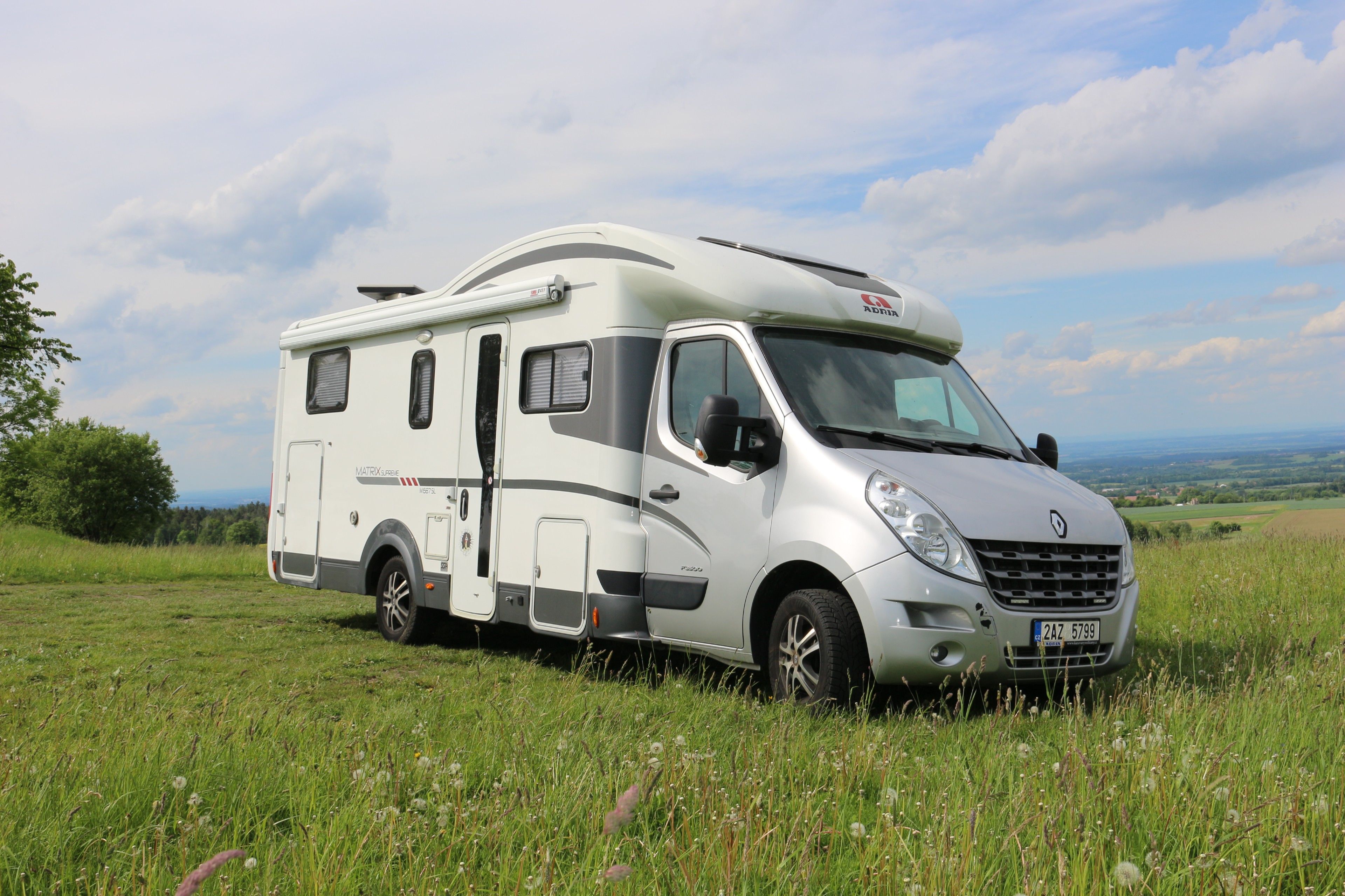 main caravan image