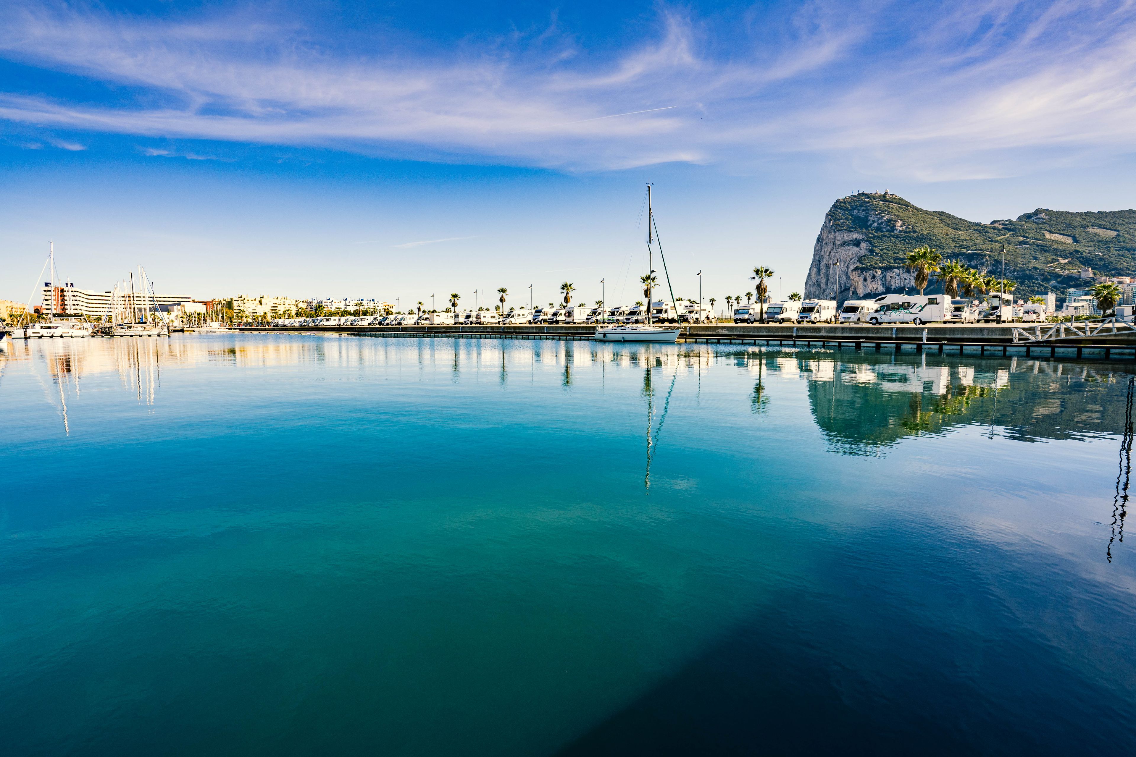 Gibraltar patří k největším raritám ve Španělsku.