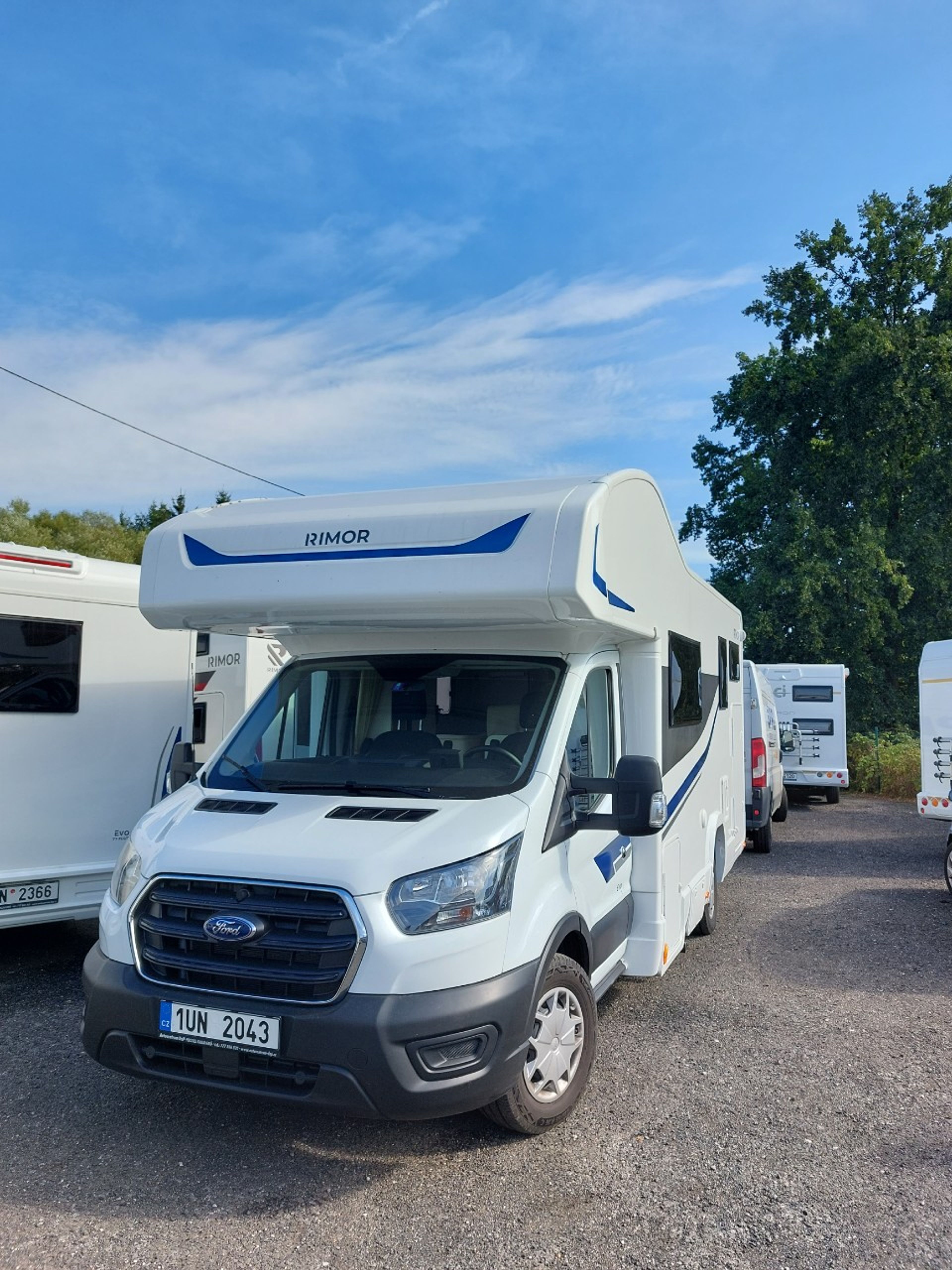main caravan image