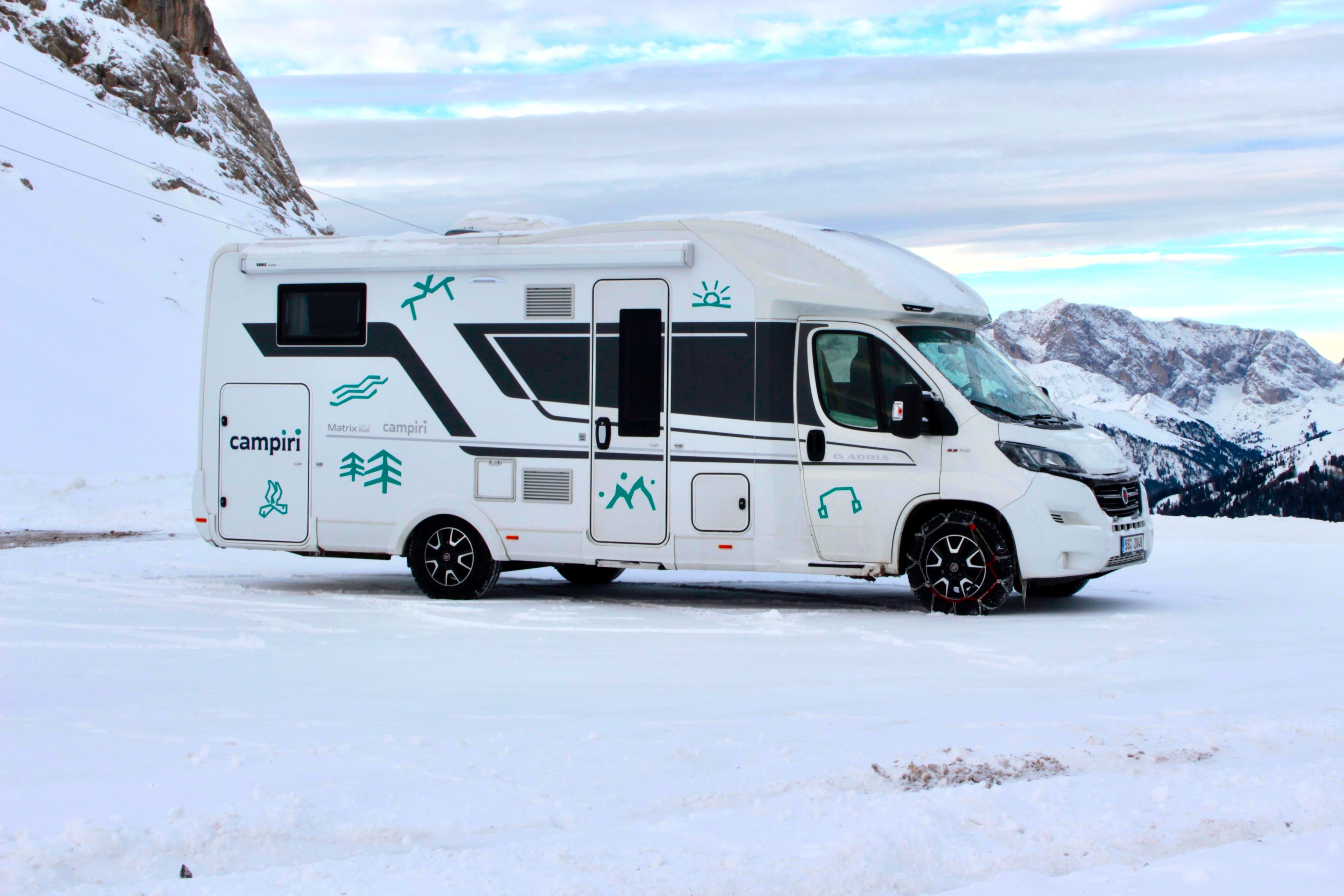main caravan image