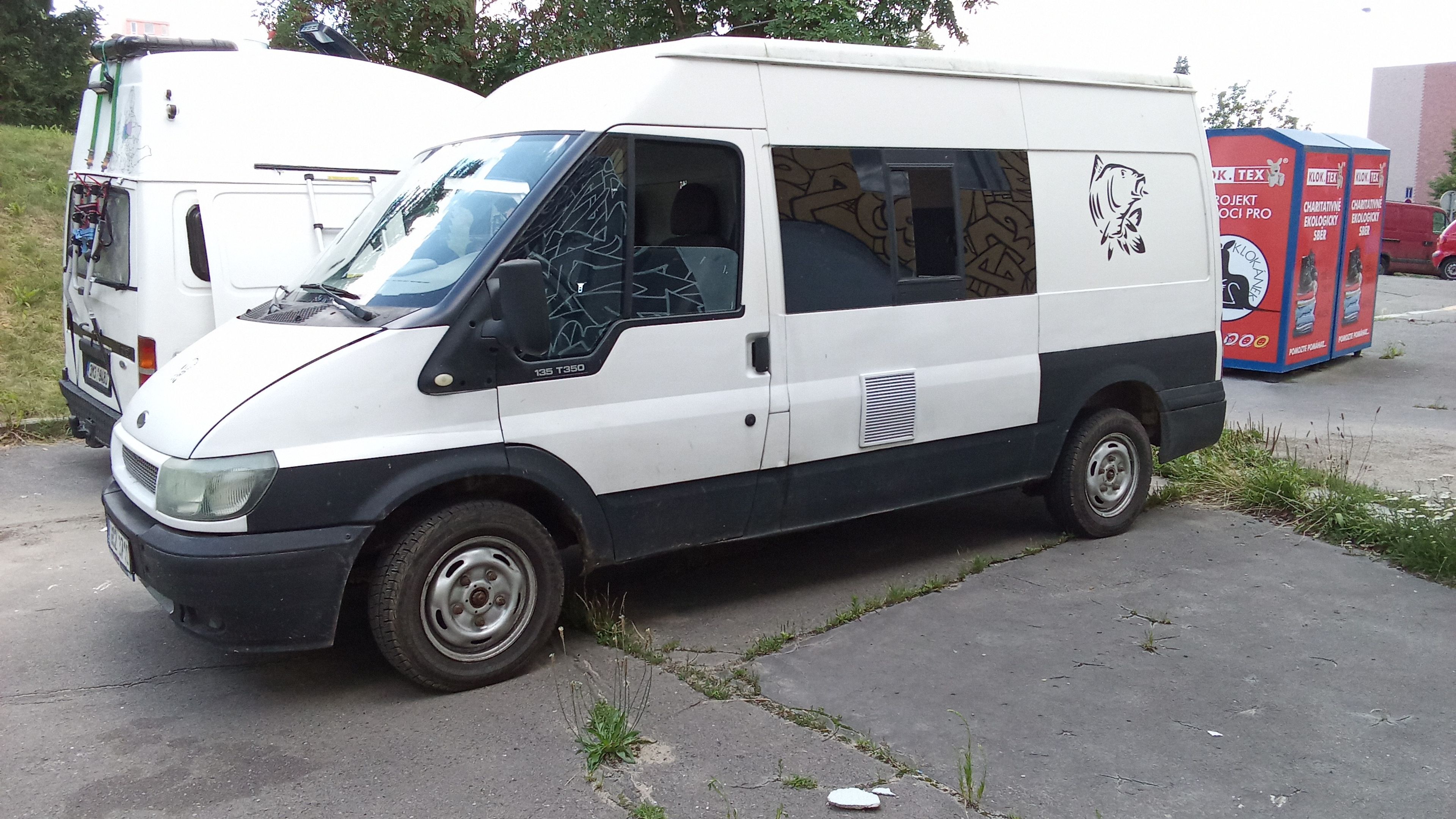 main caravan image