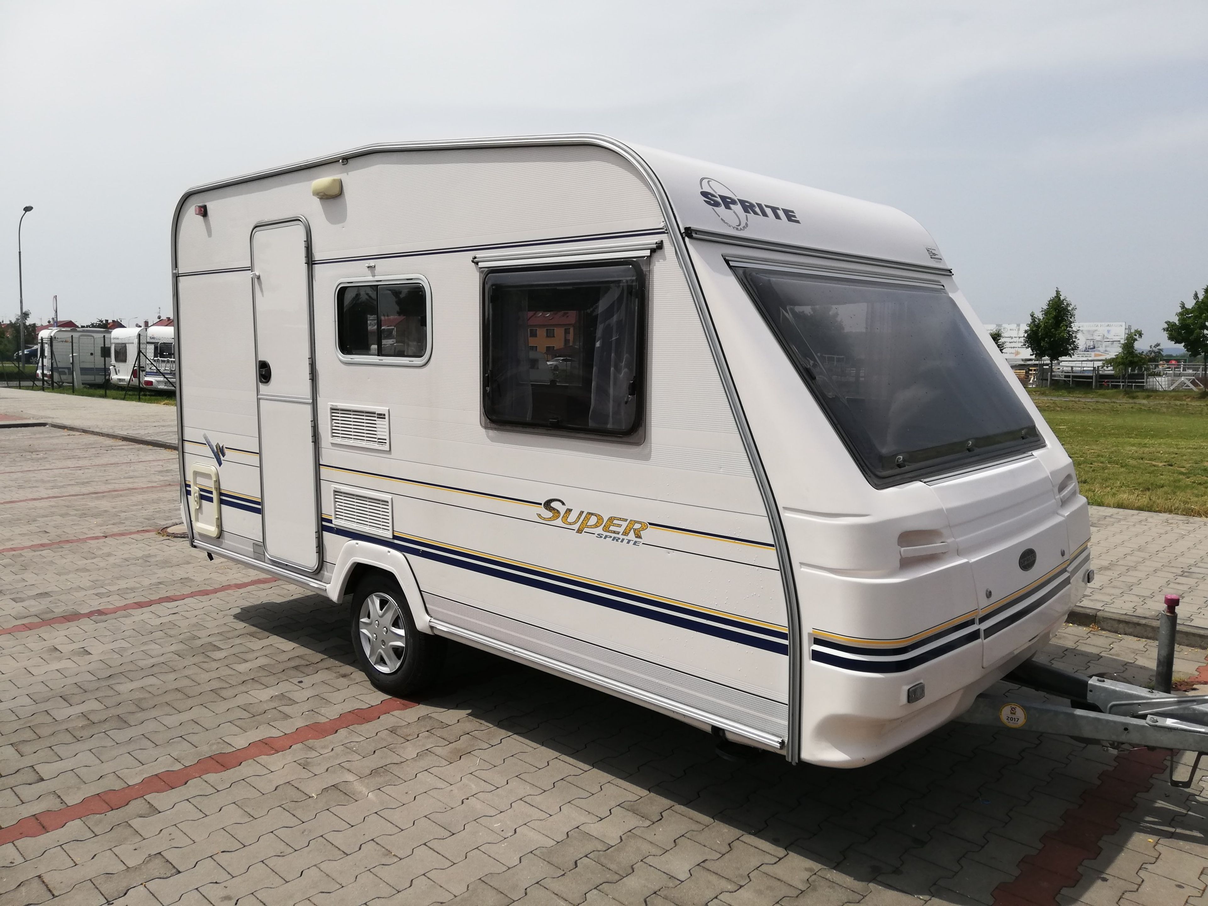main caravan image