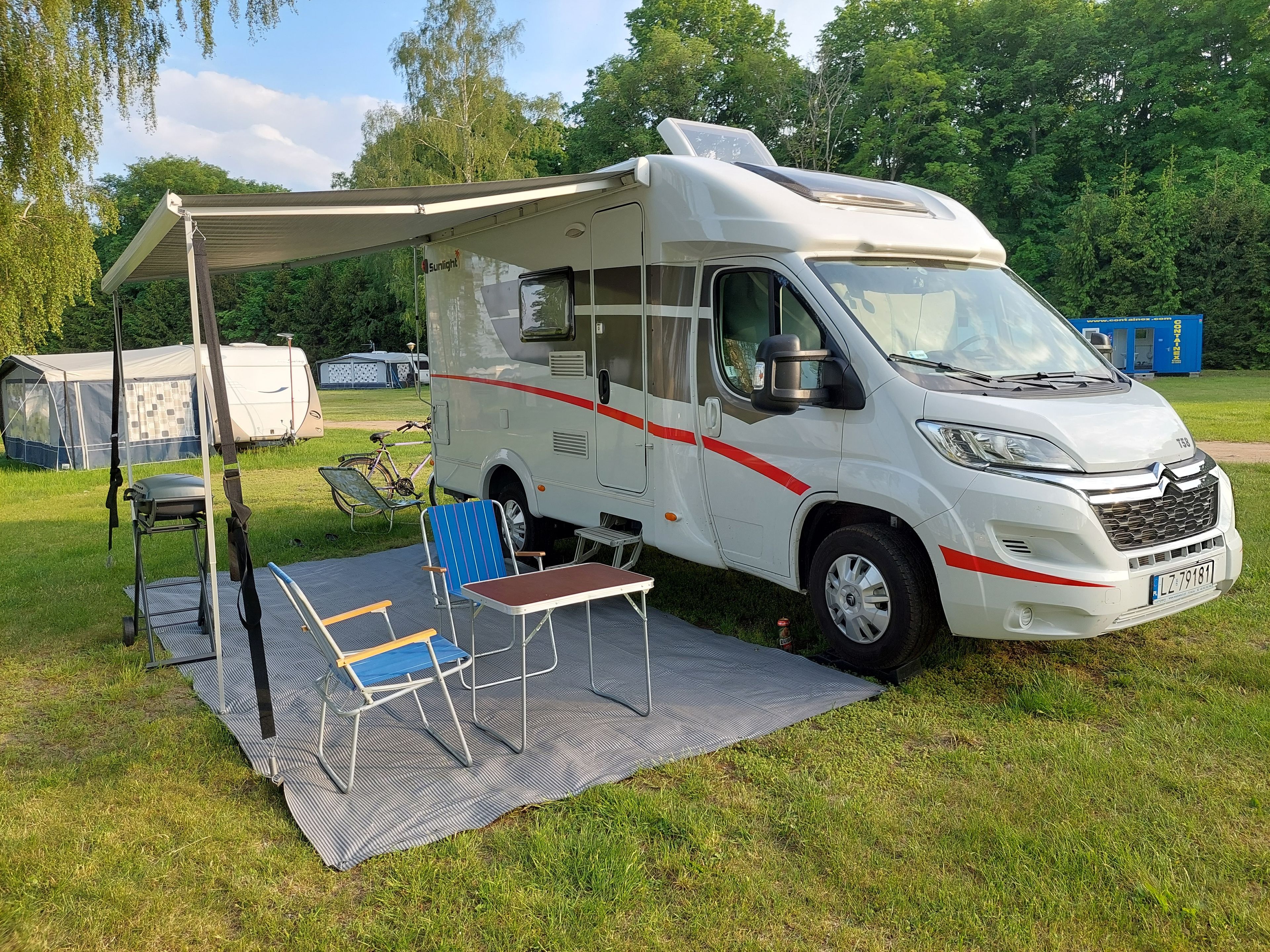 main caravan image
