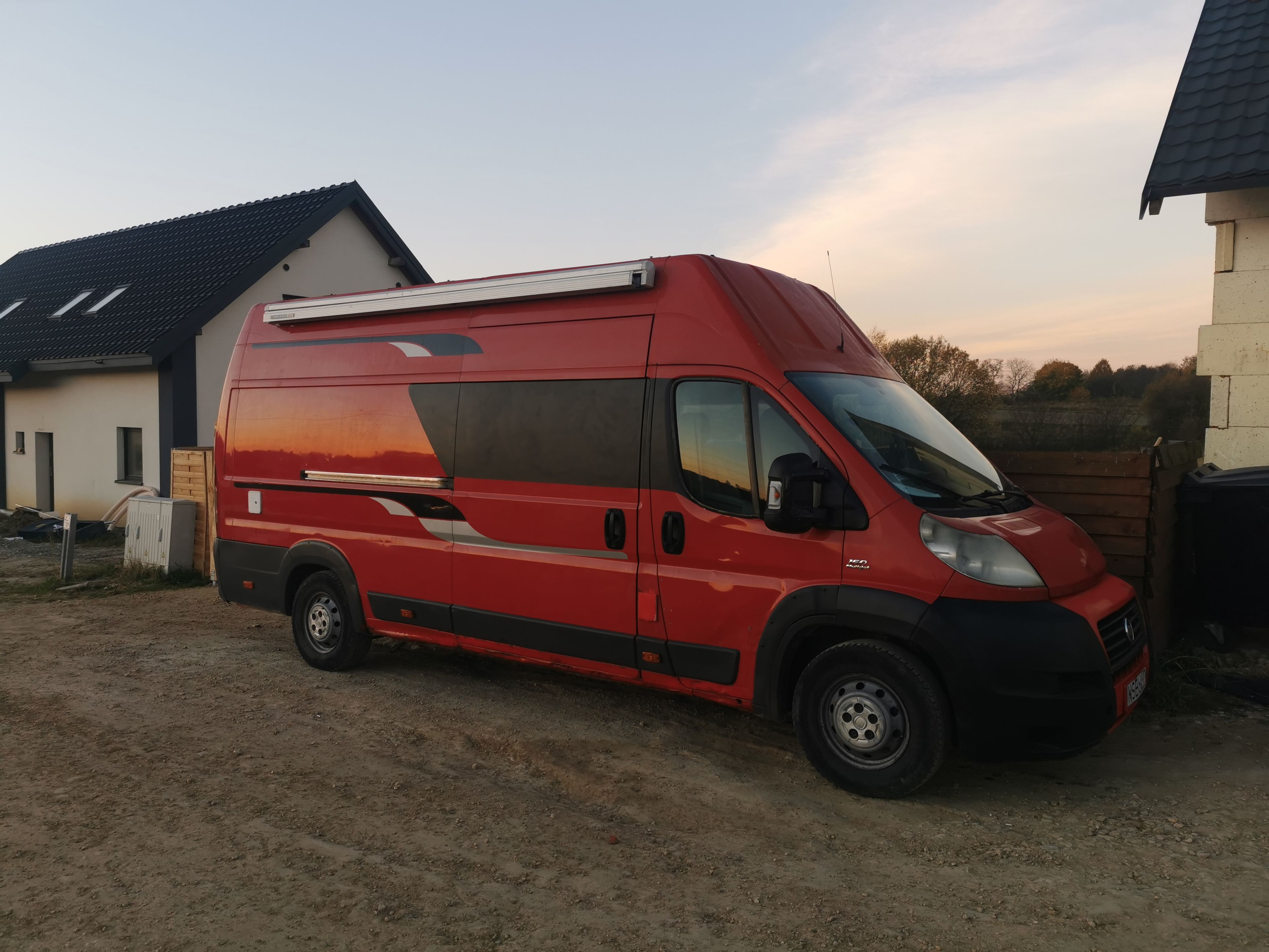main caravan image