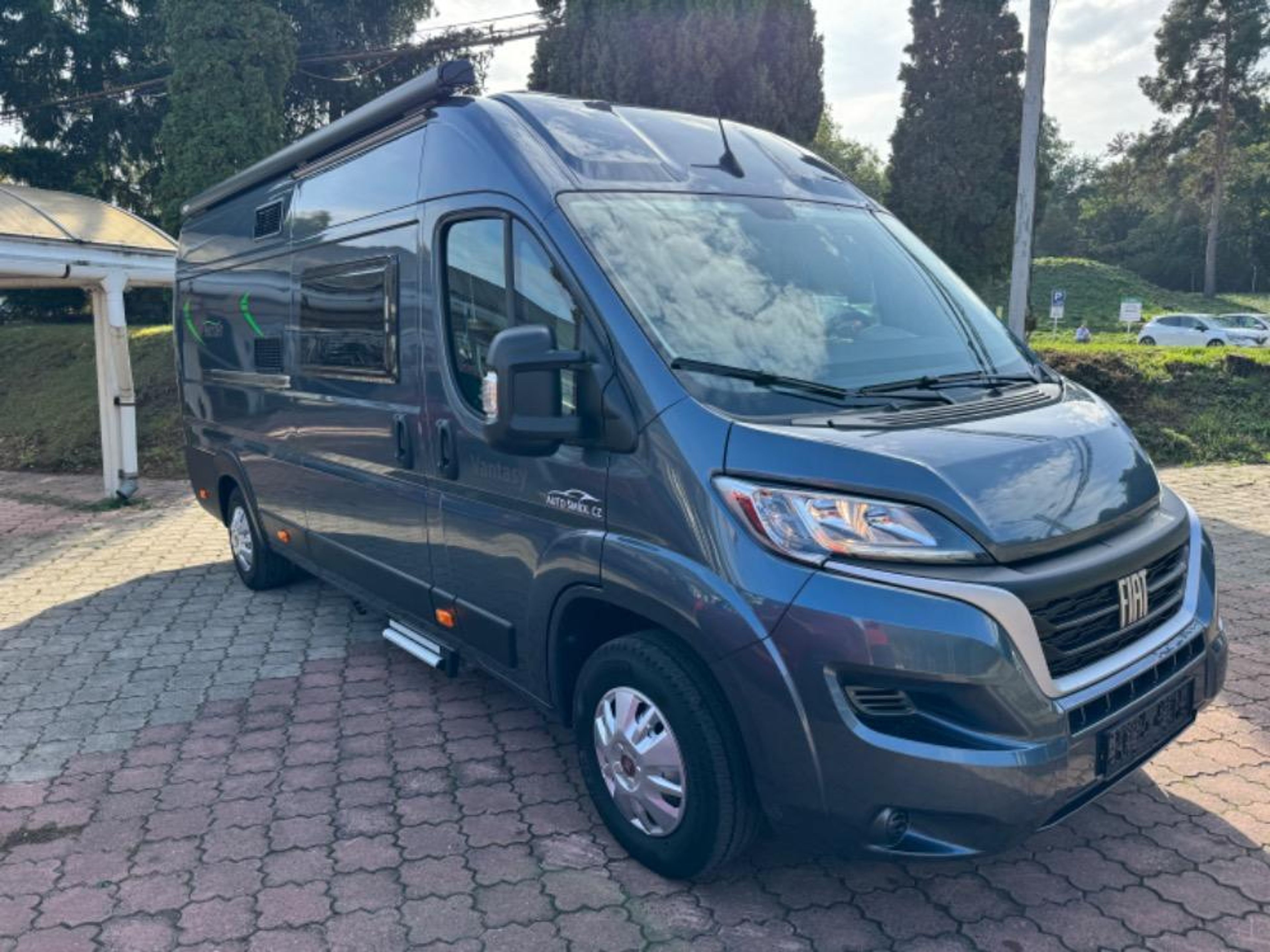 main caravan image