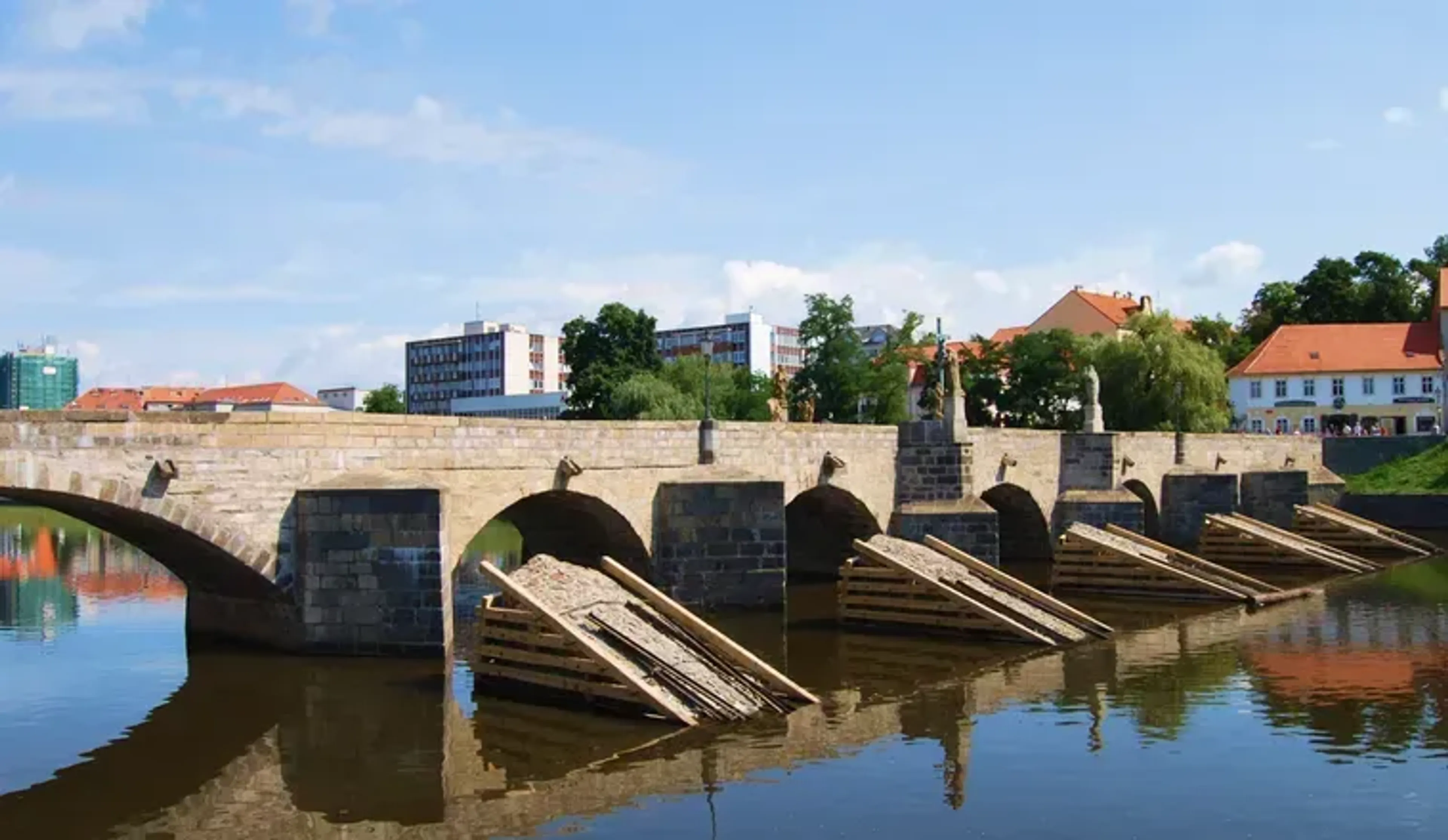 Půjčovna karavanů a obytných vozů Písek