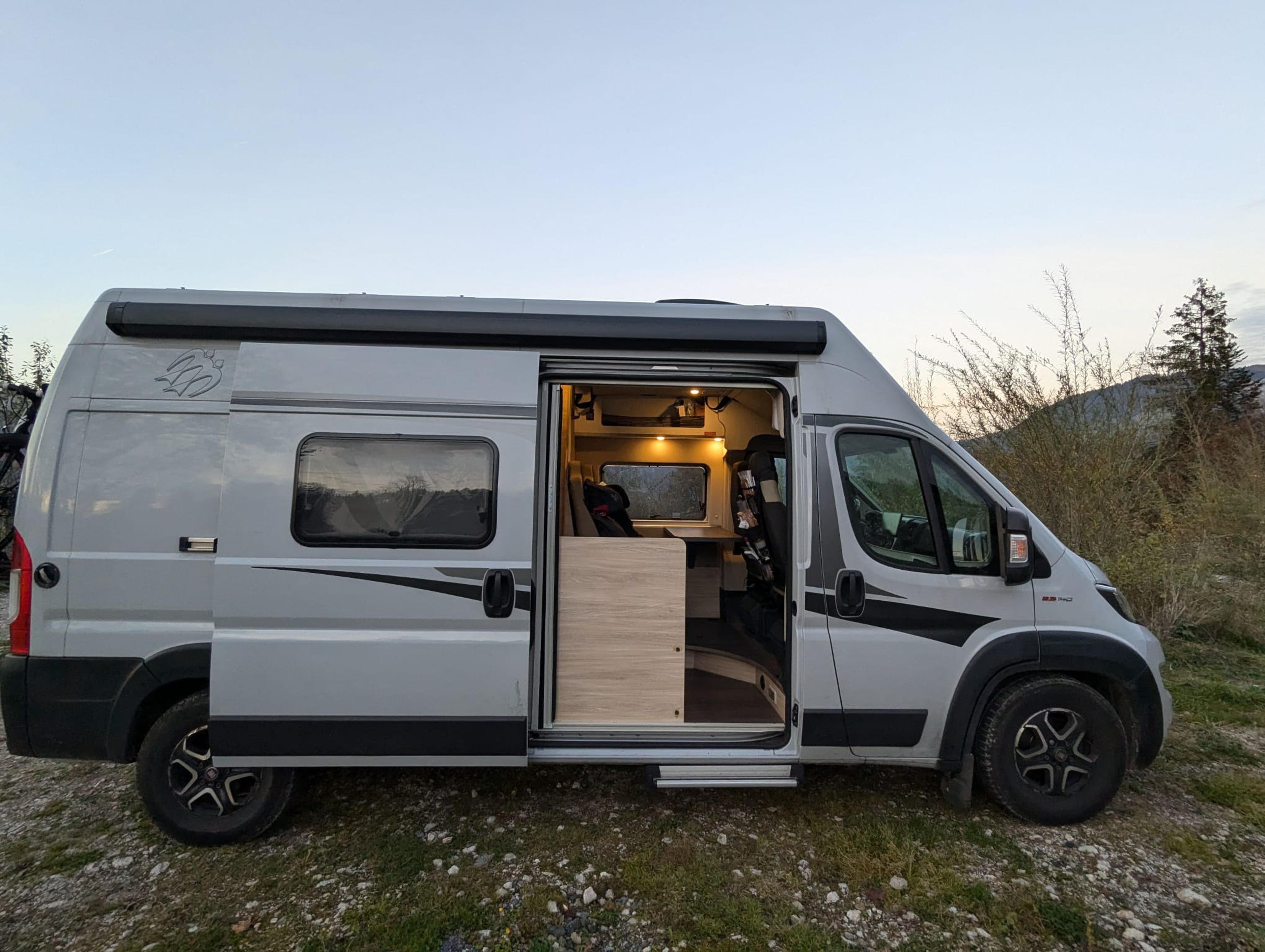 main caravan image