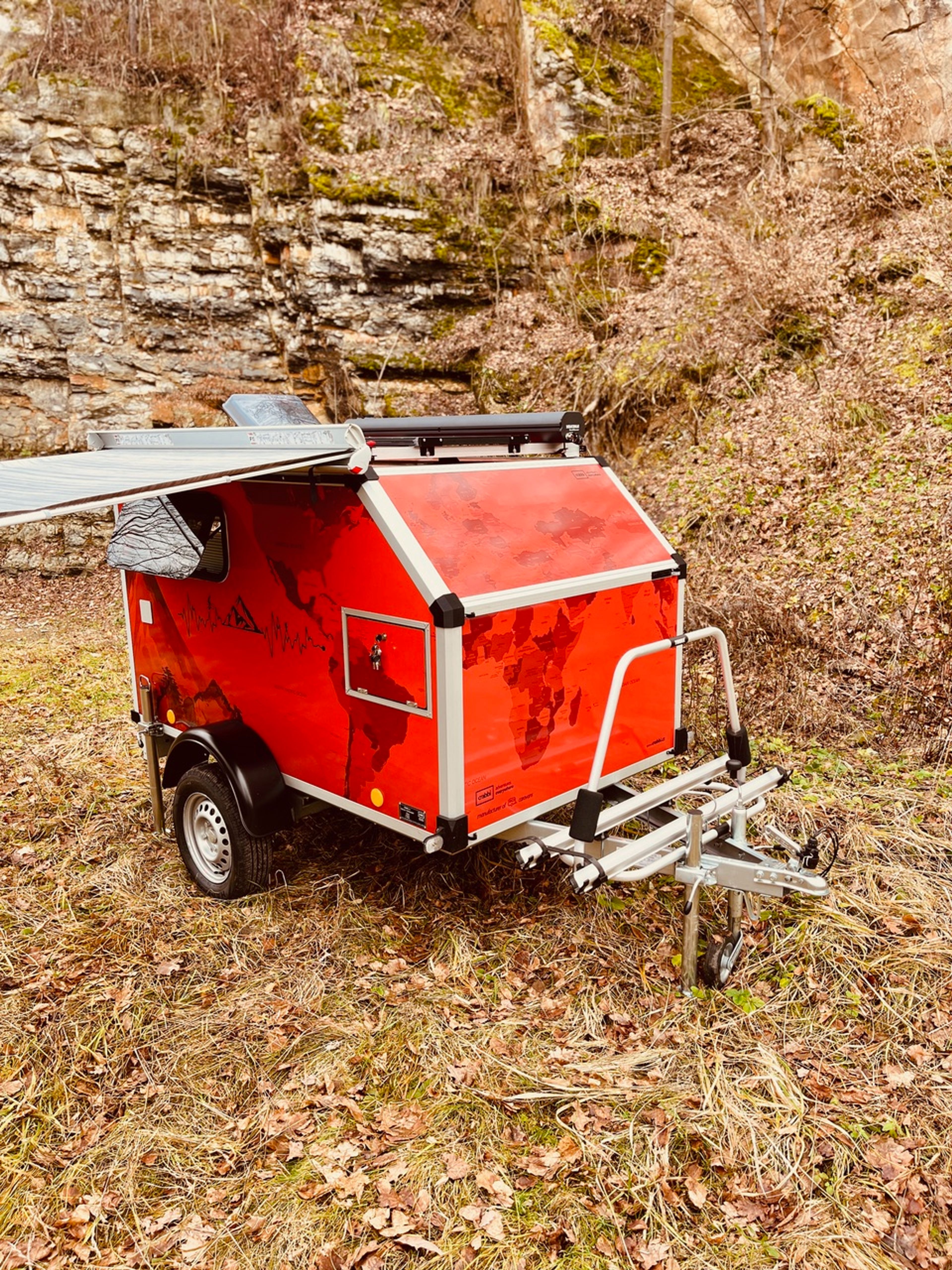 main caravan image