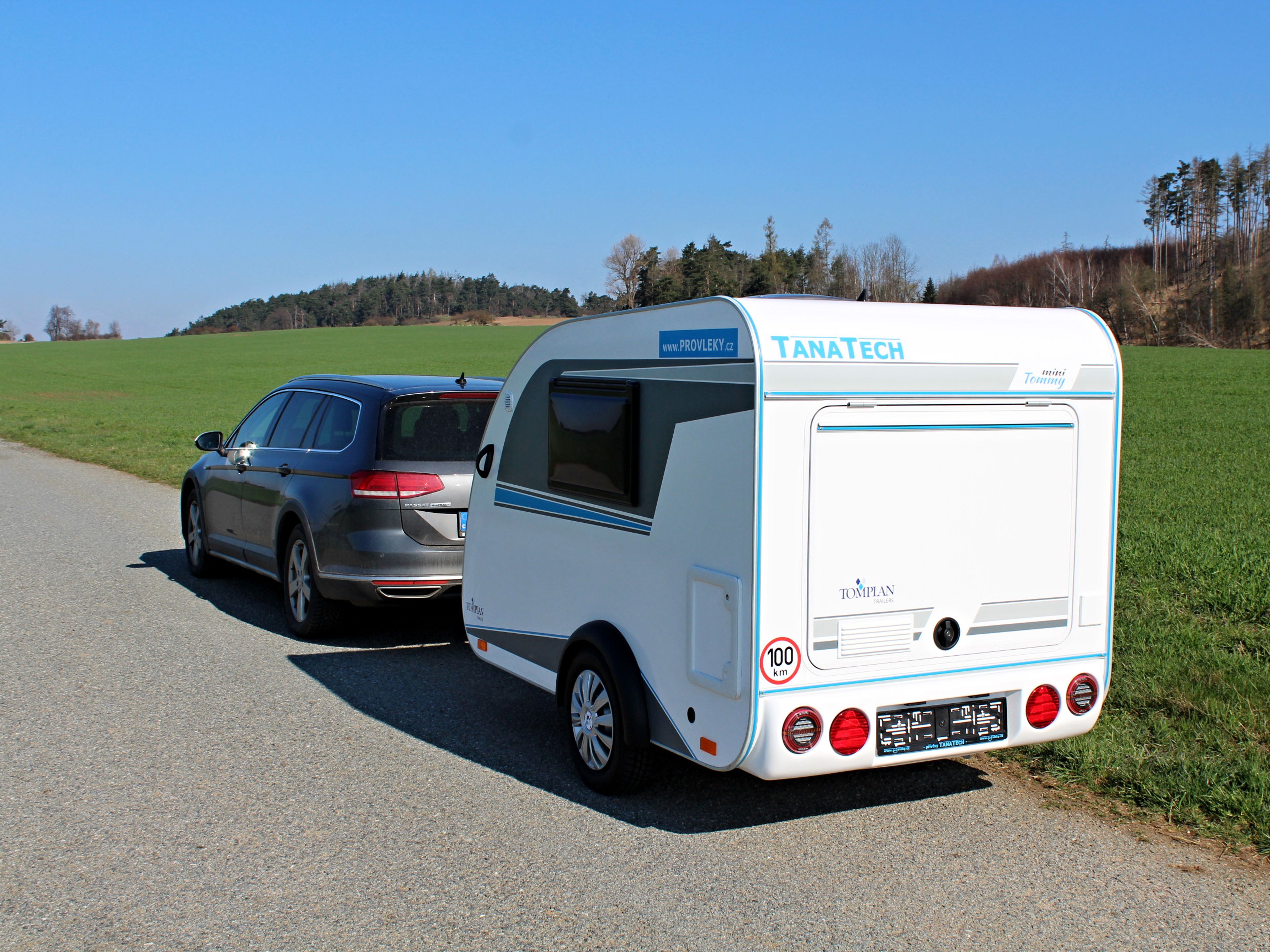 main caravan image