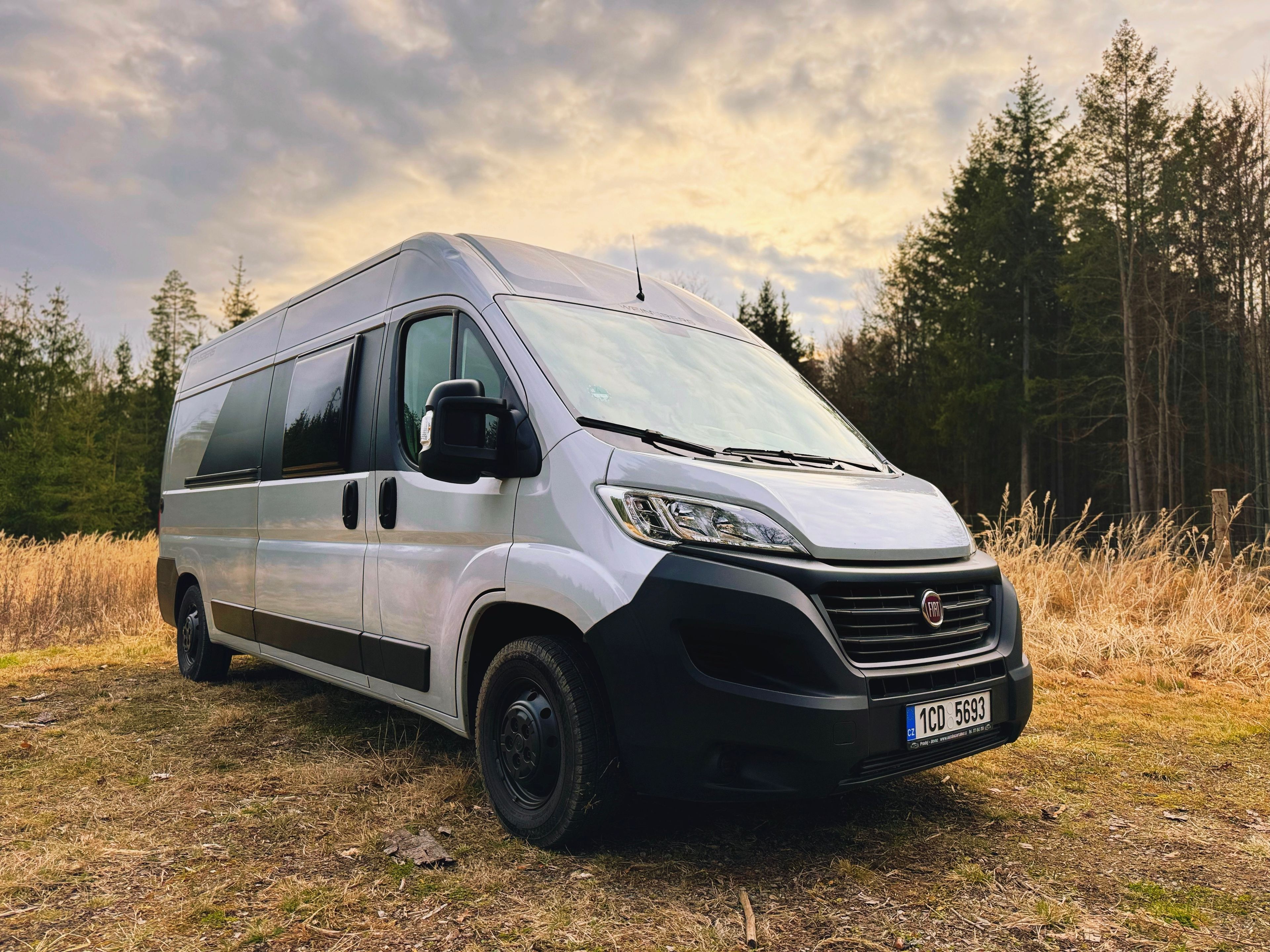 main caravan image