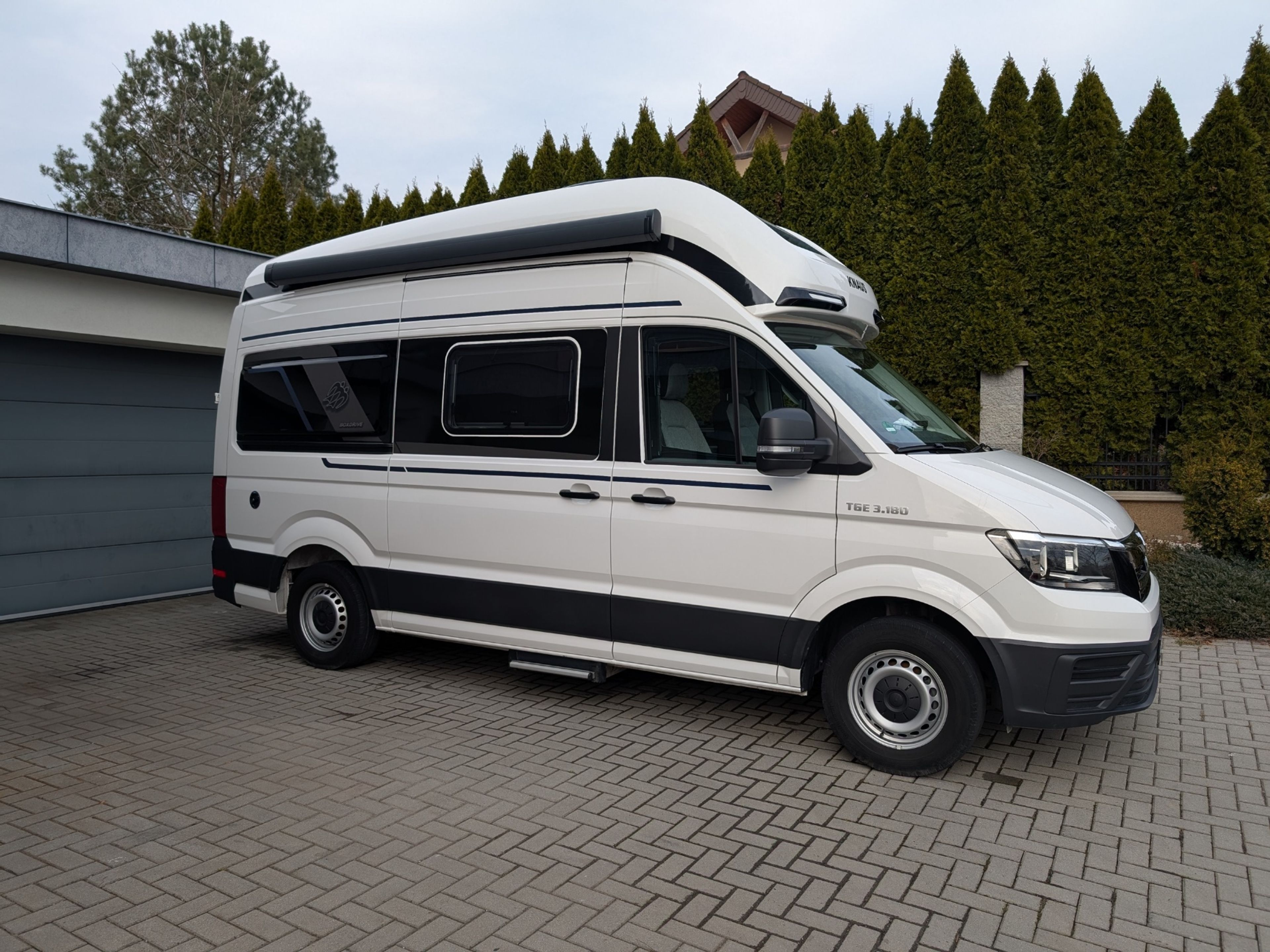 main caravan image