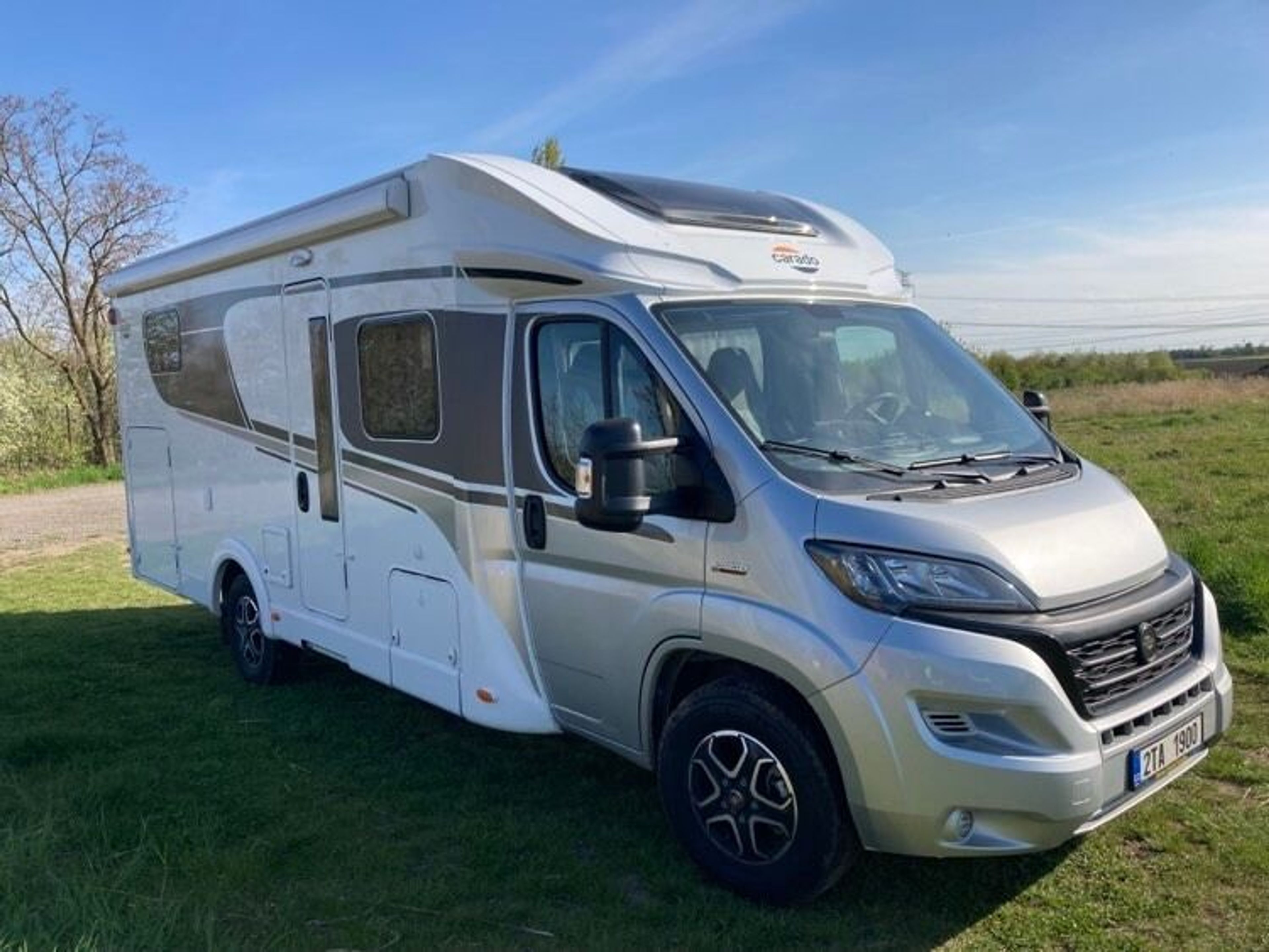 main caravan image