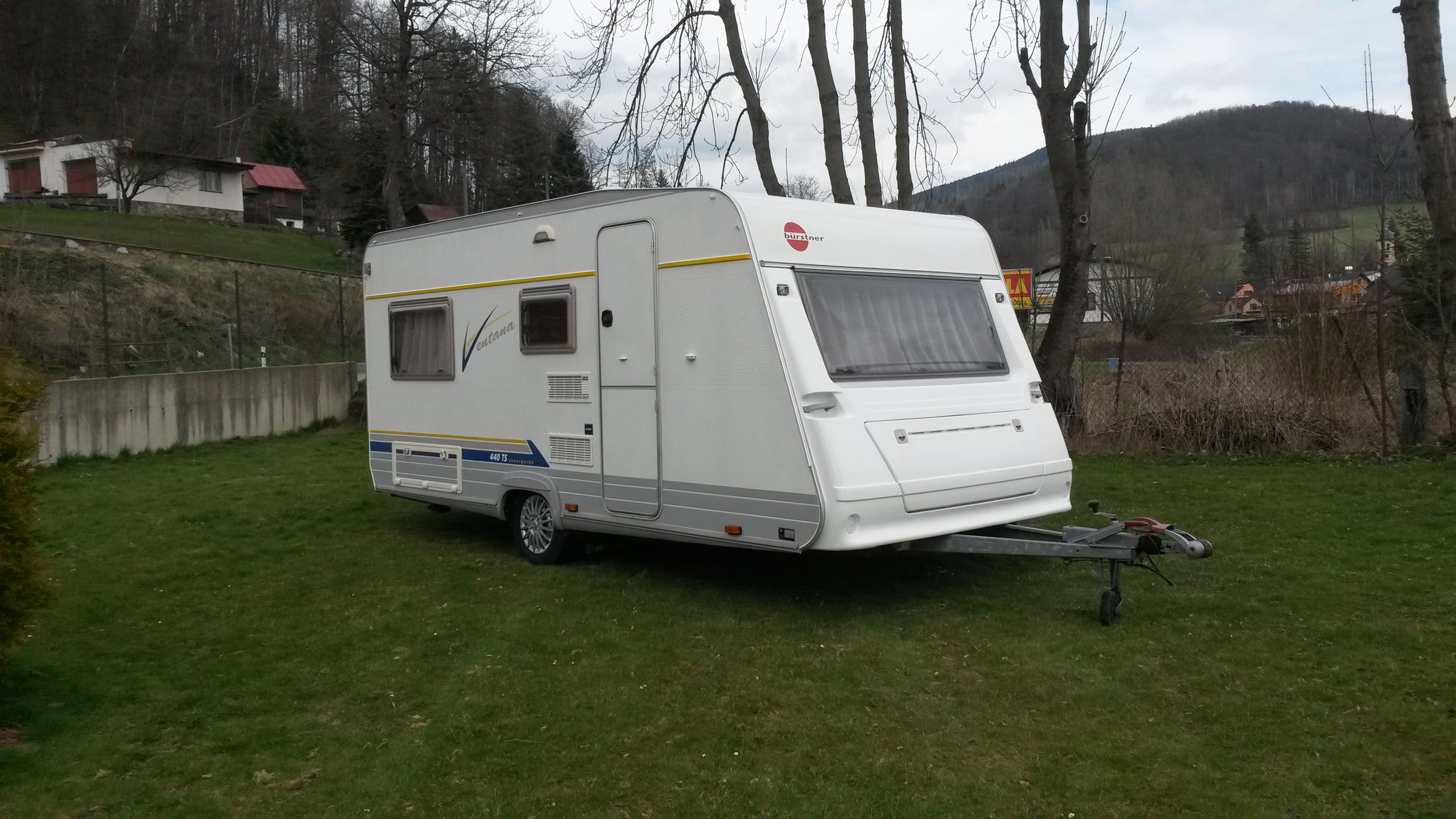 main caravan image
