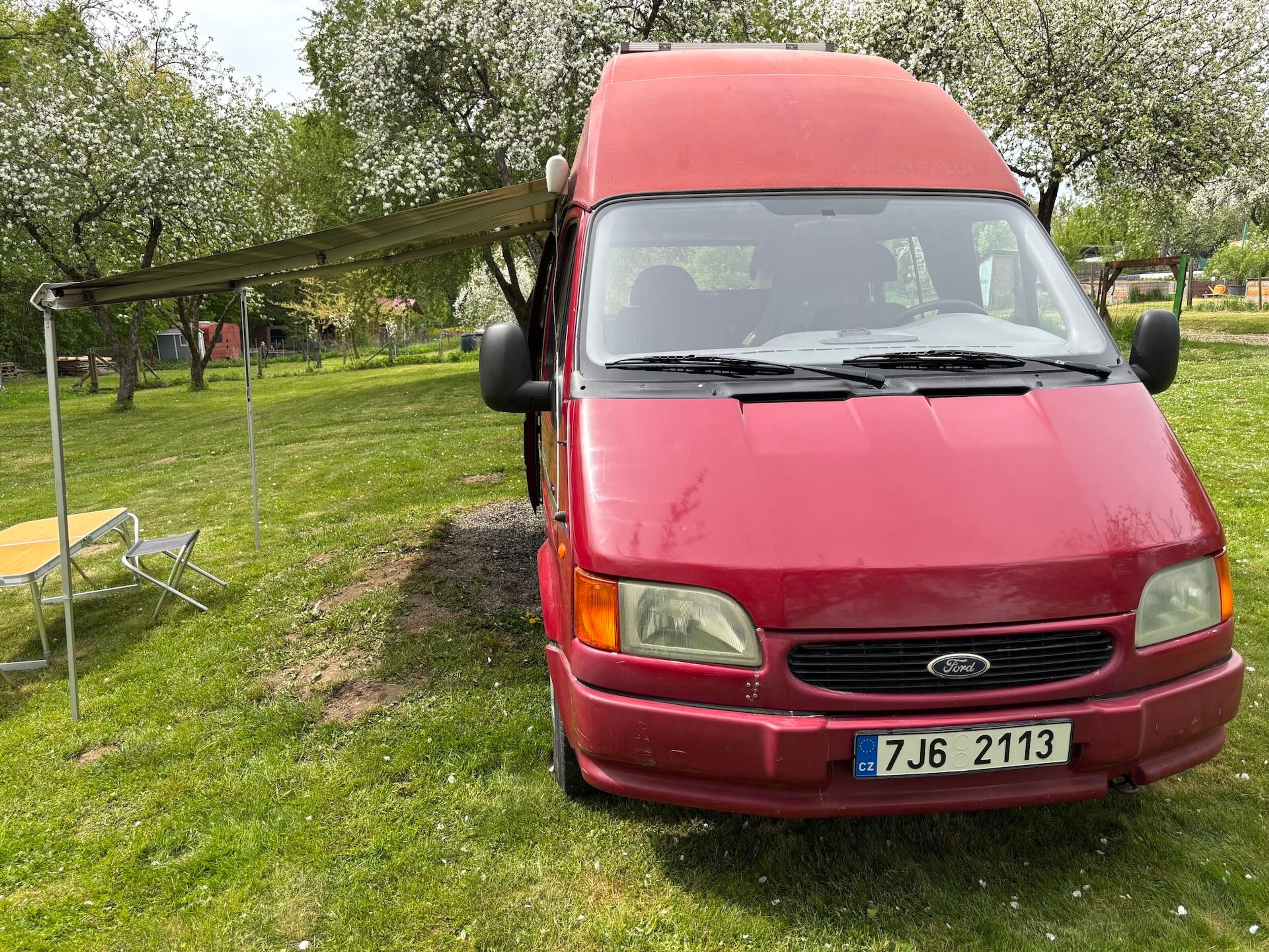 main caravan image