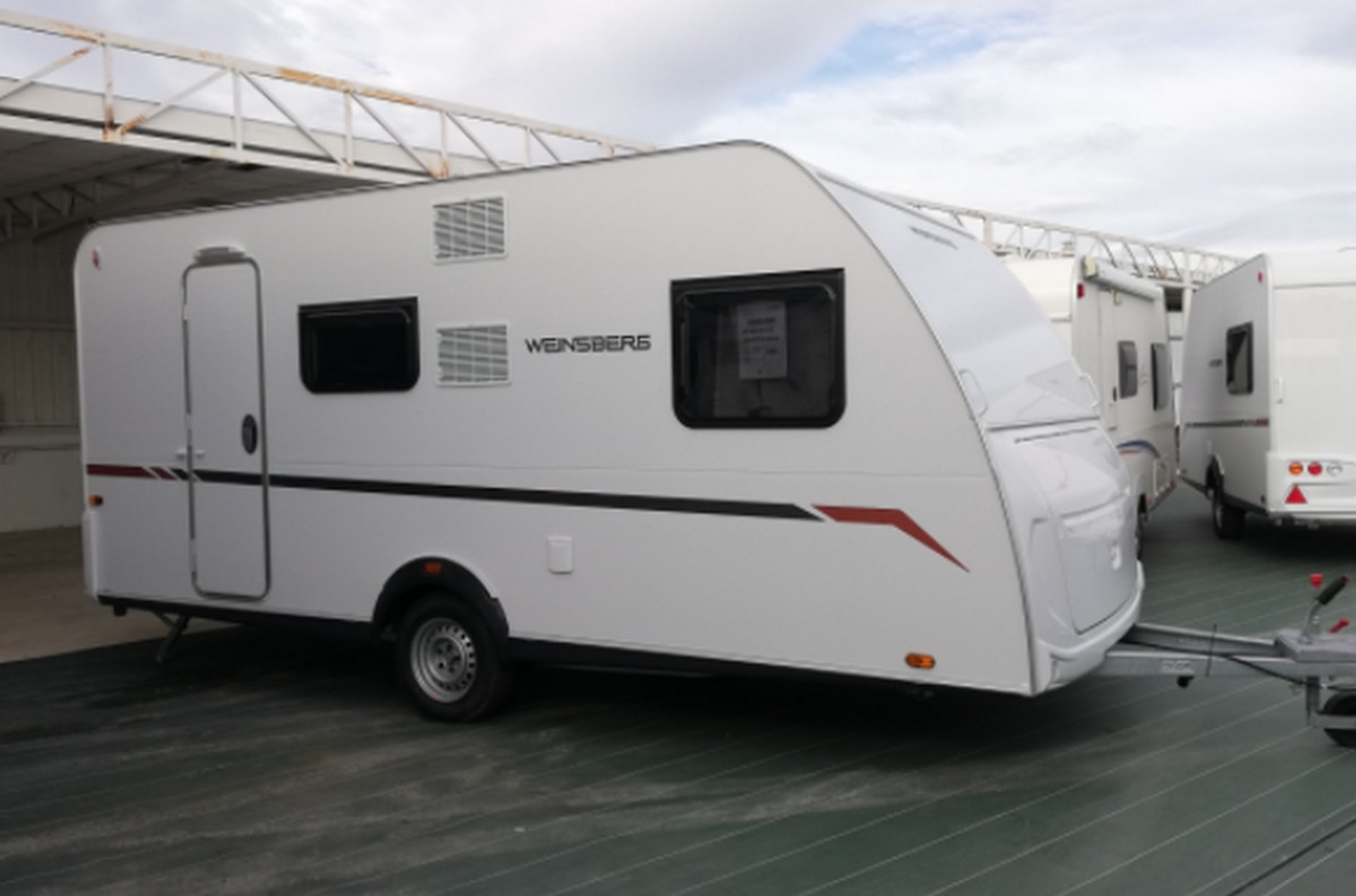 main caravan image