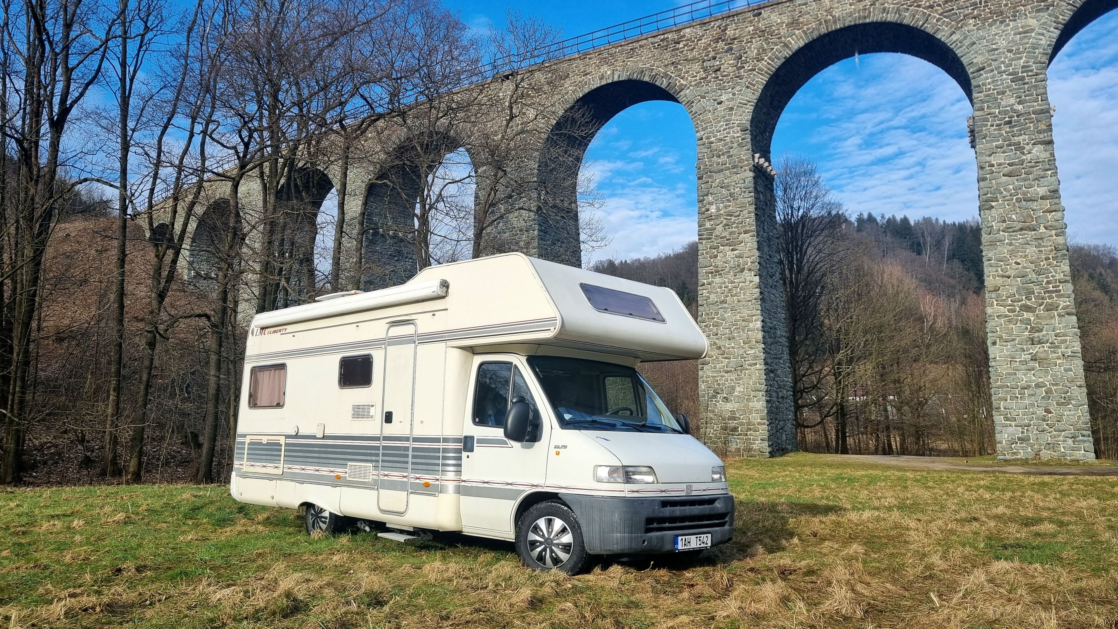 main caravan image