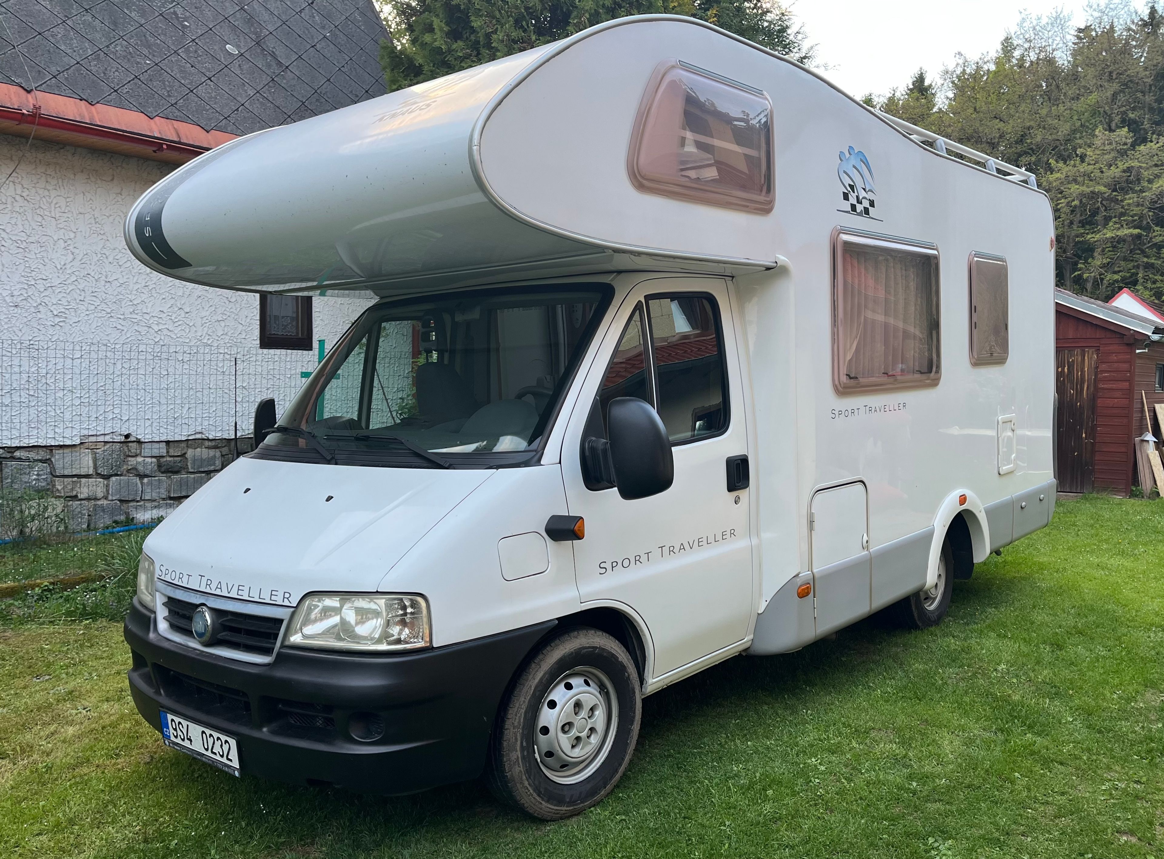 main caravan image