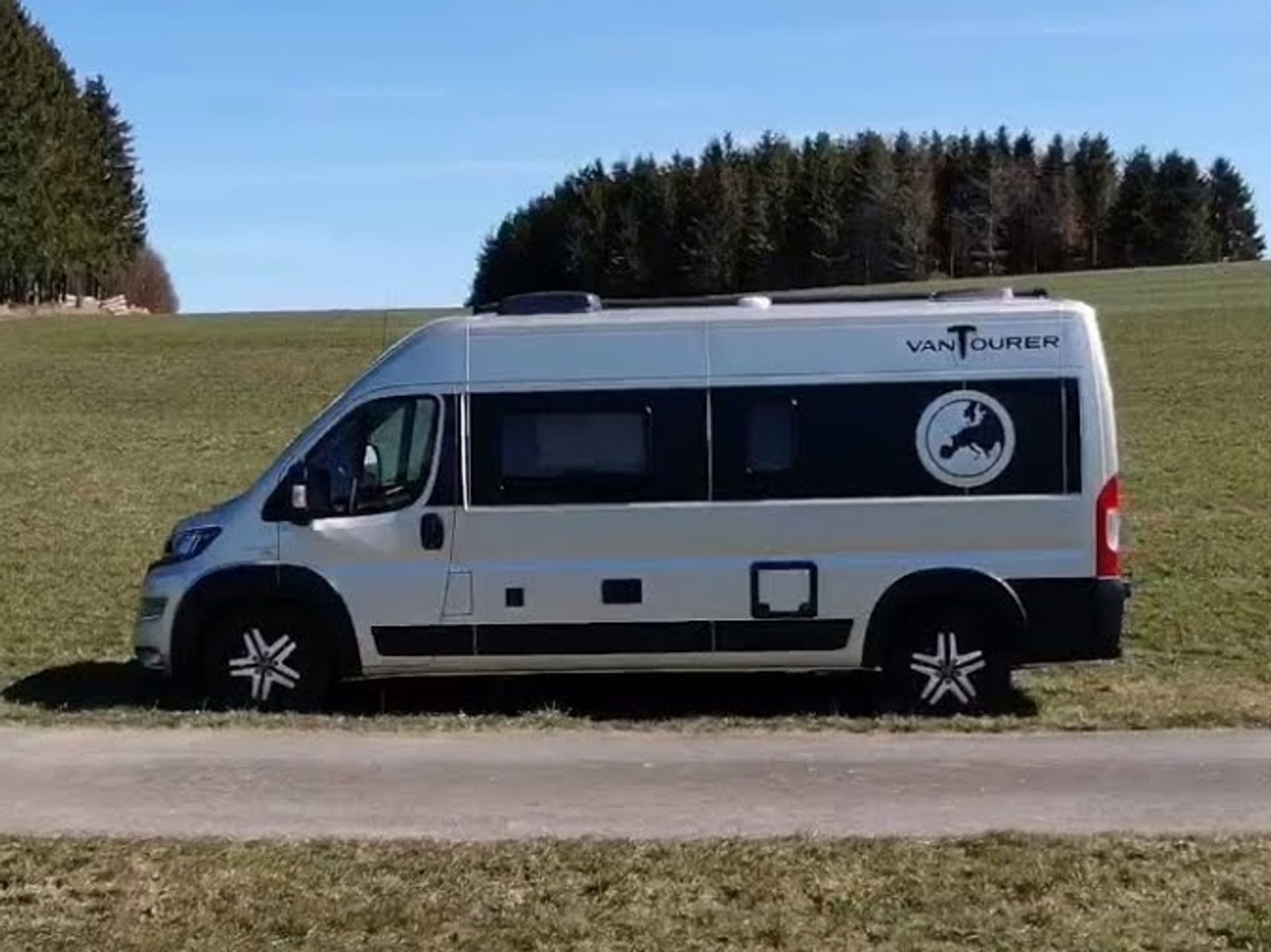 main caravan image