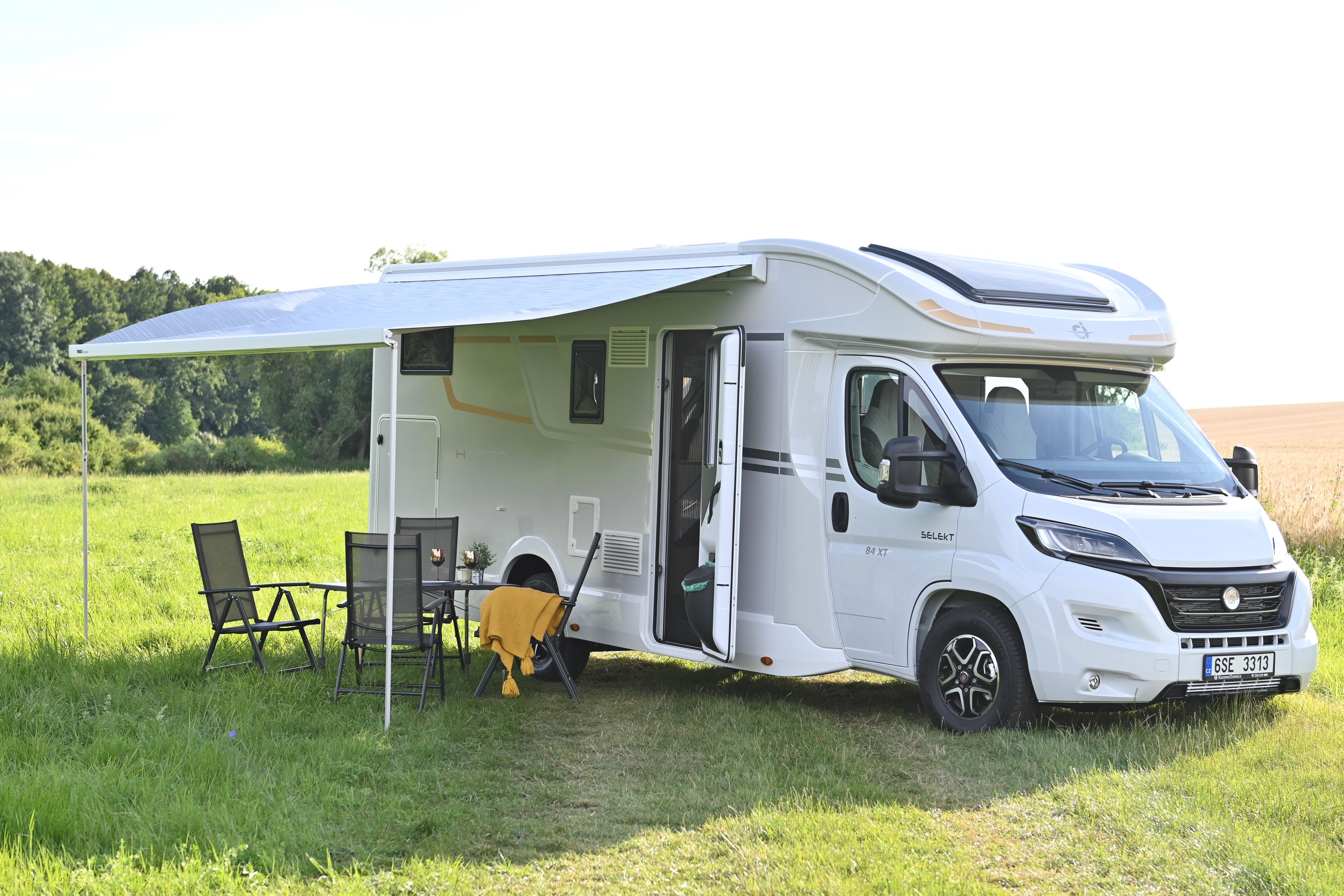main caravan image