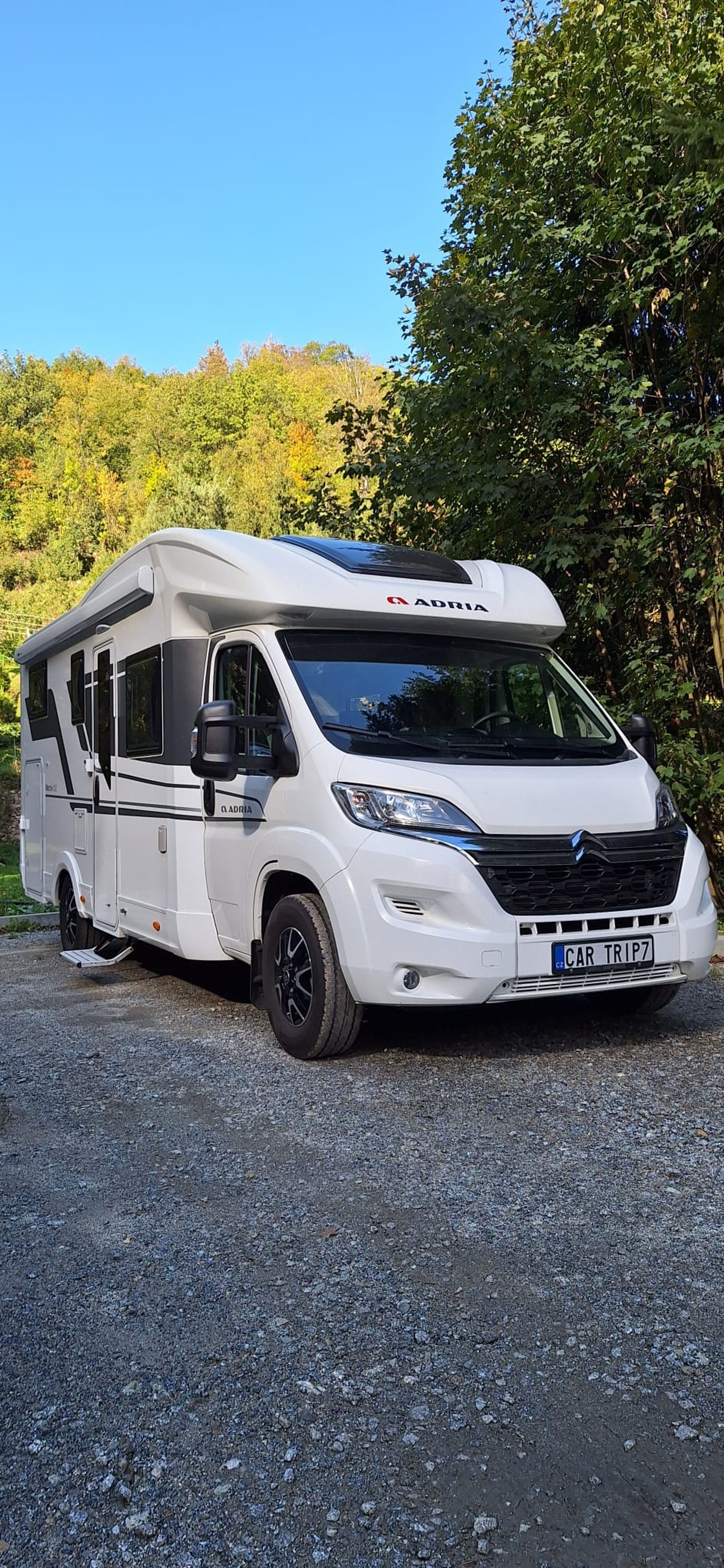 main caravan image