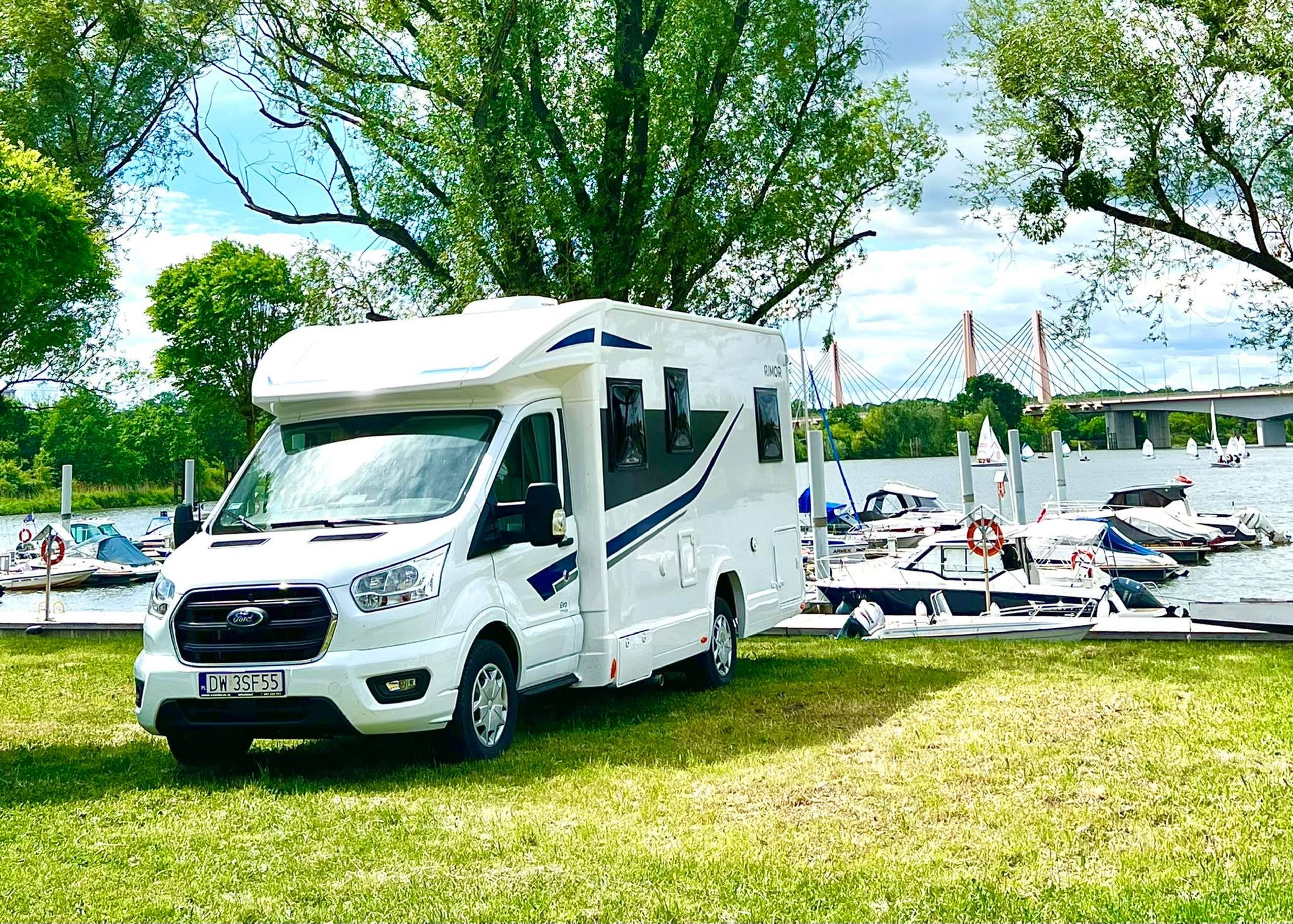 main caravan image