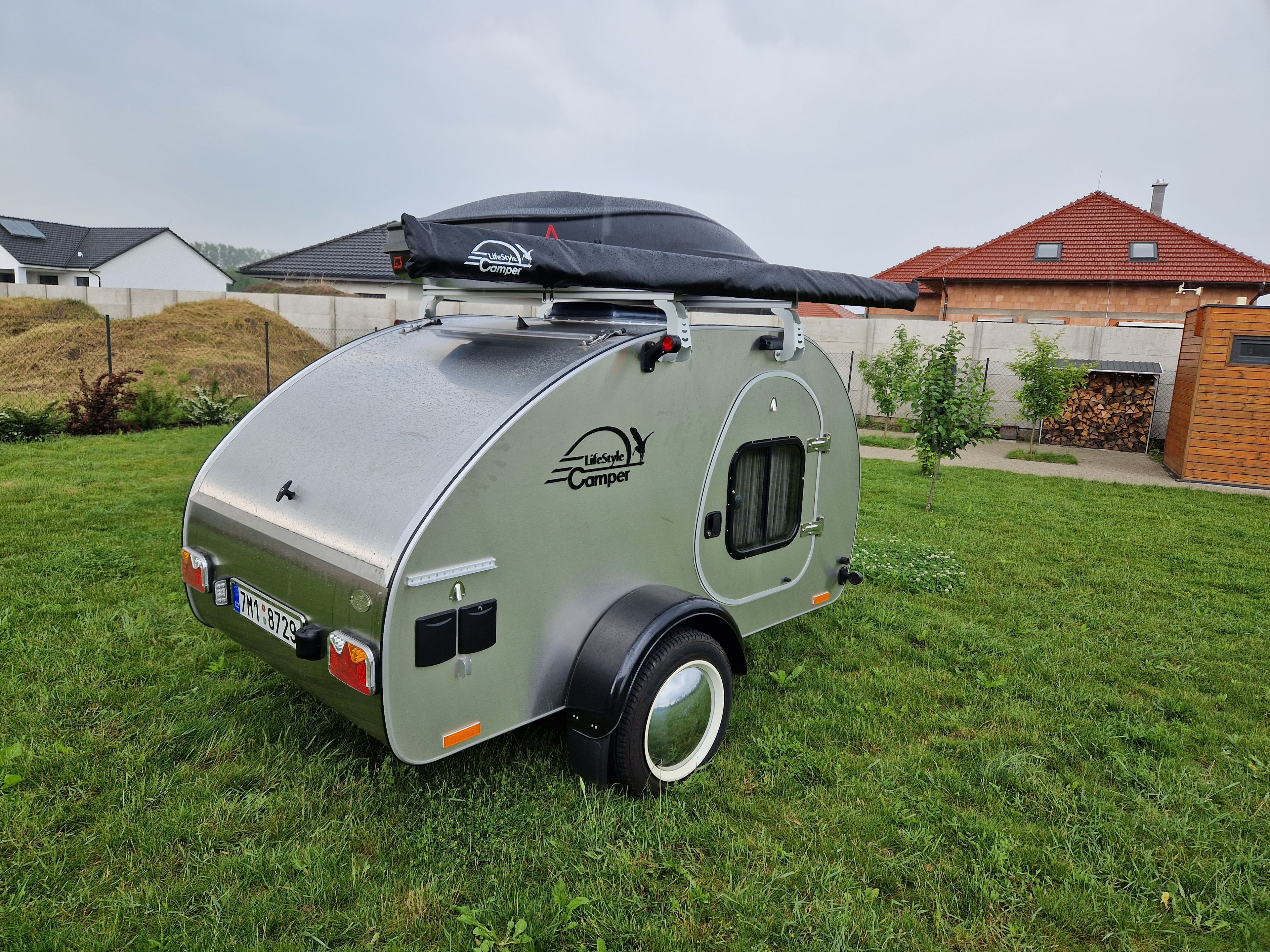 main caravan image