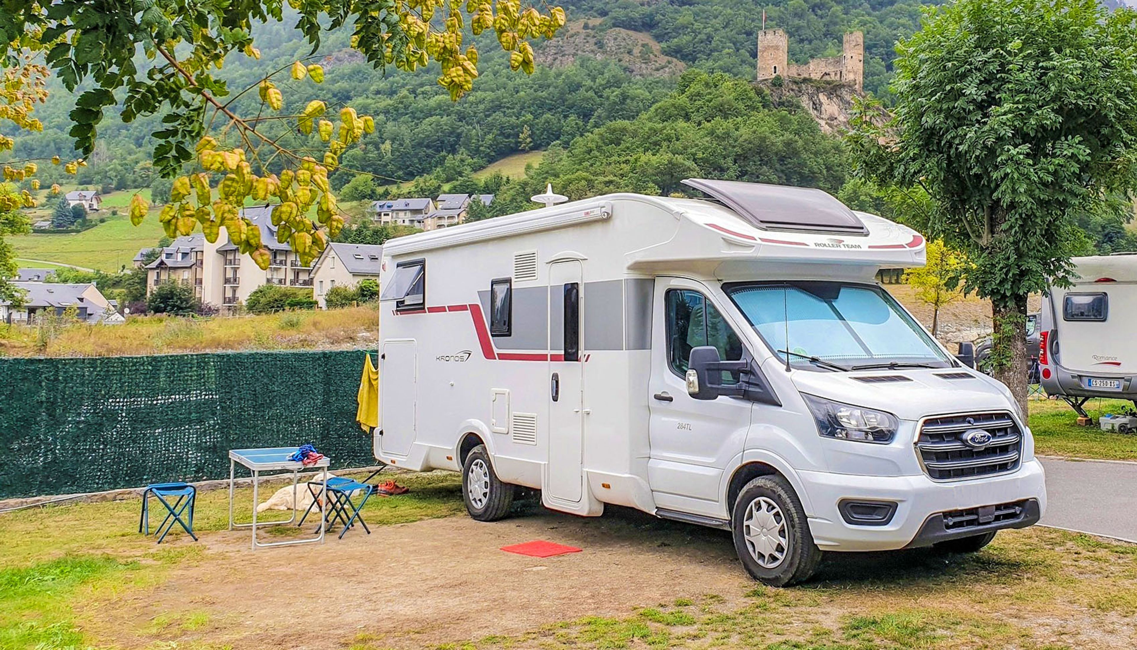 main caravan image