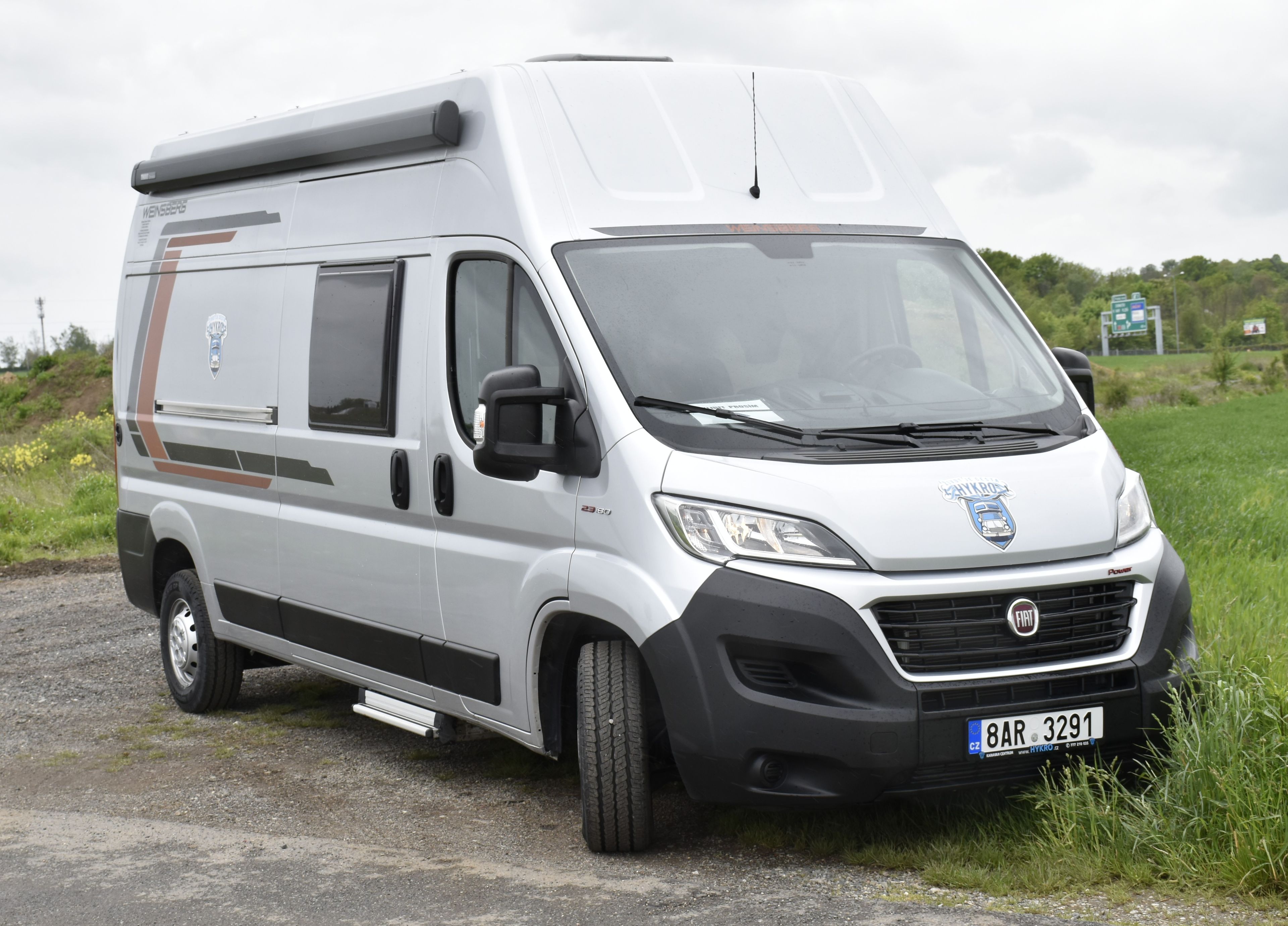 main caravan image