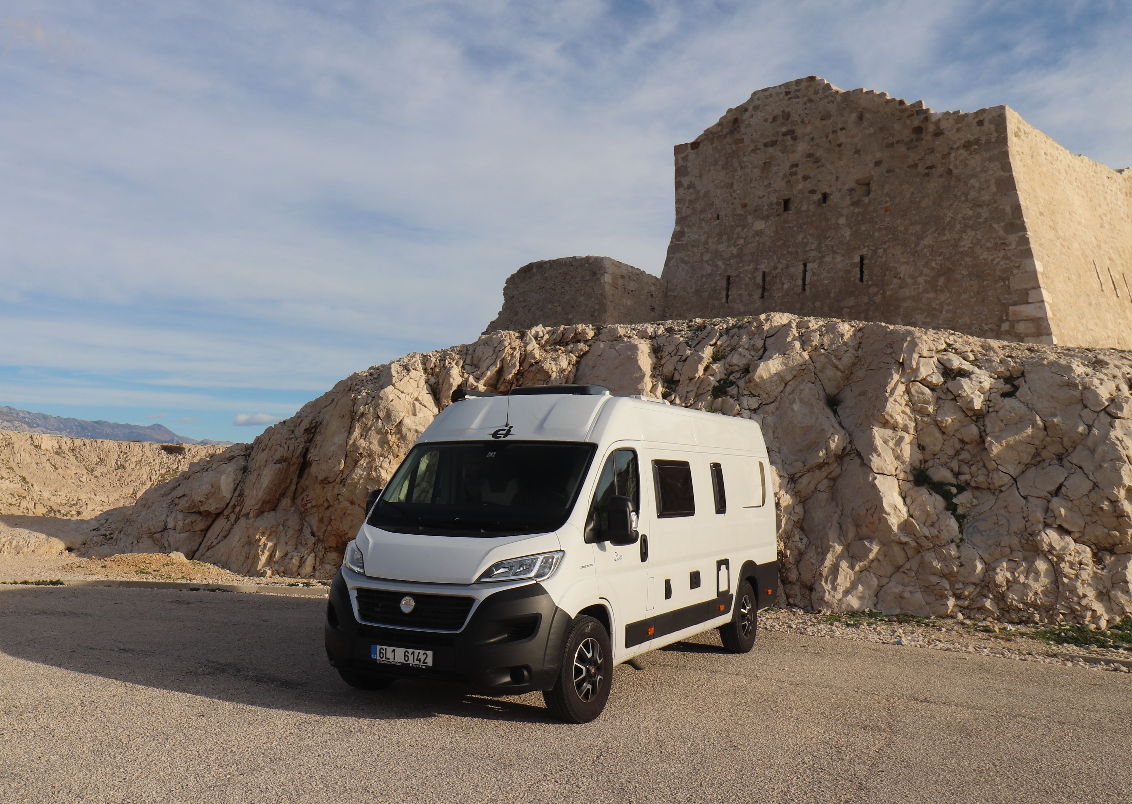 main caravan image